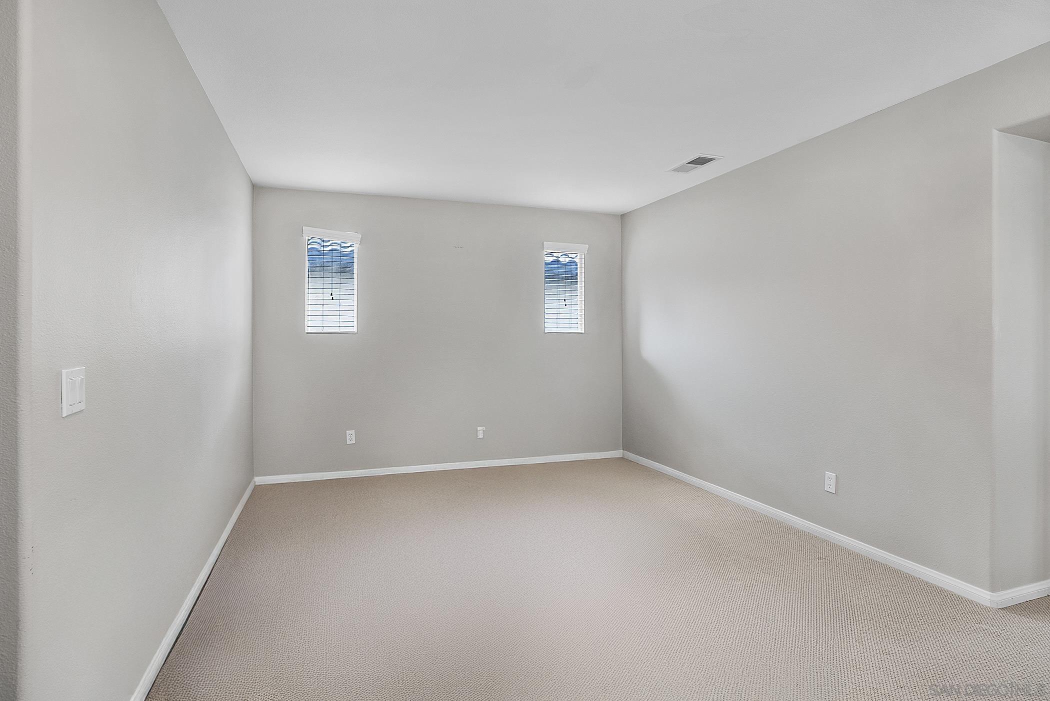 Detail Gallery Image 23 of 73 For 1670  Grasshopper Ln, Chula Vista,  CA 91915 - 4 Beds | 3 Baths