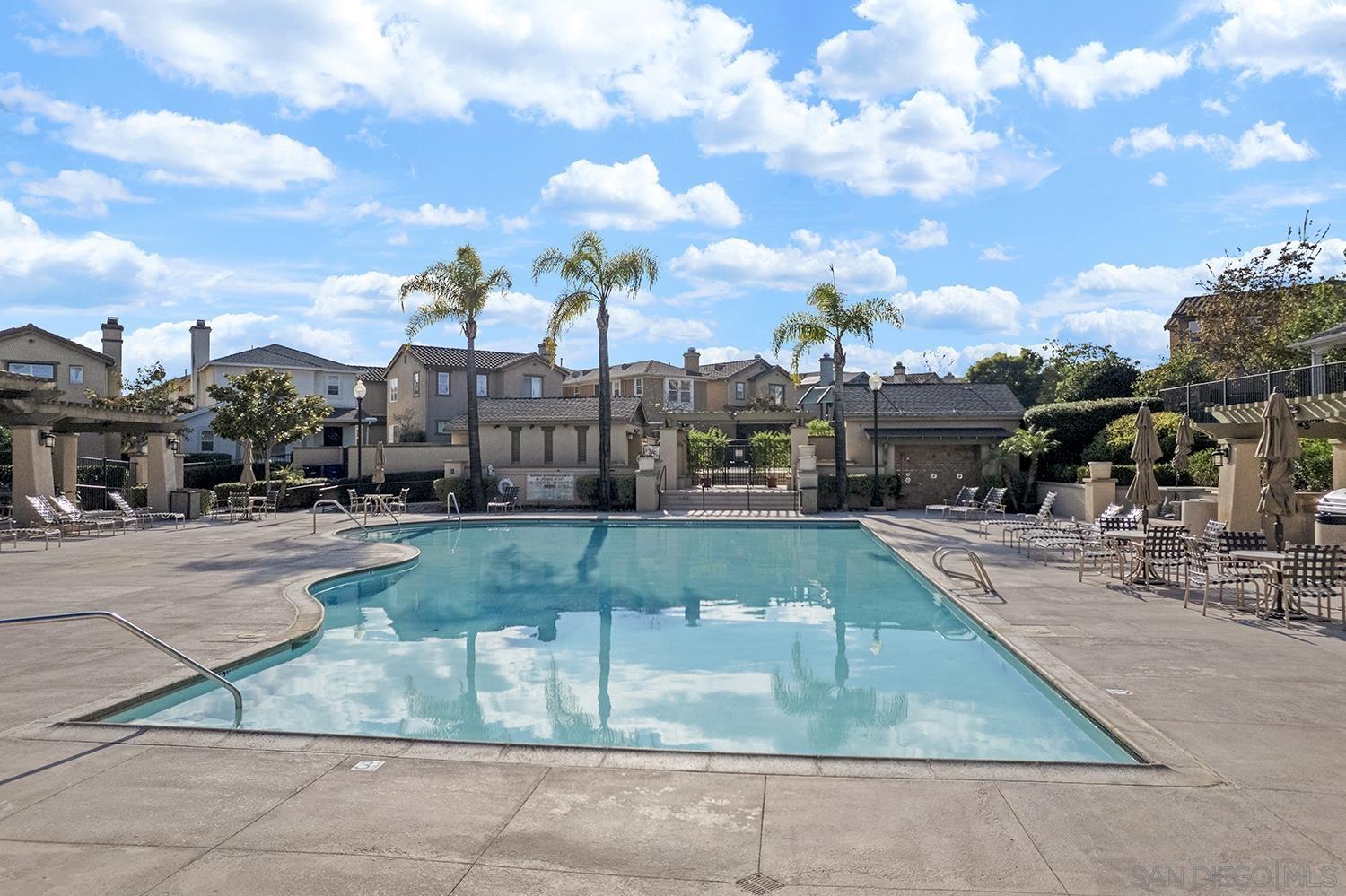 Detail Gallery Image 49 of 73 For 1670  Grasshopper Ln, Chula Vista,  CA 91915 - 4 Beds | 3 Baths