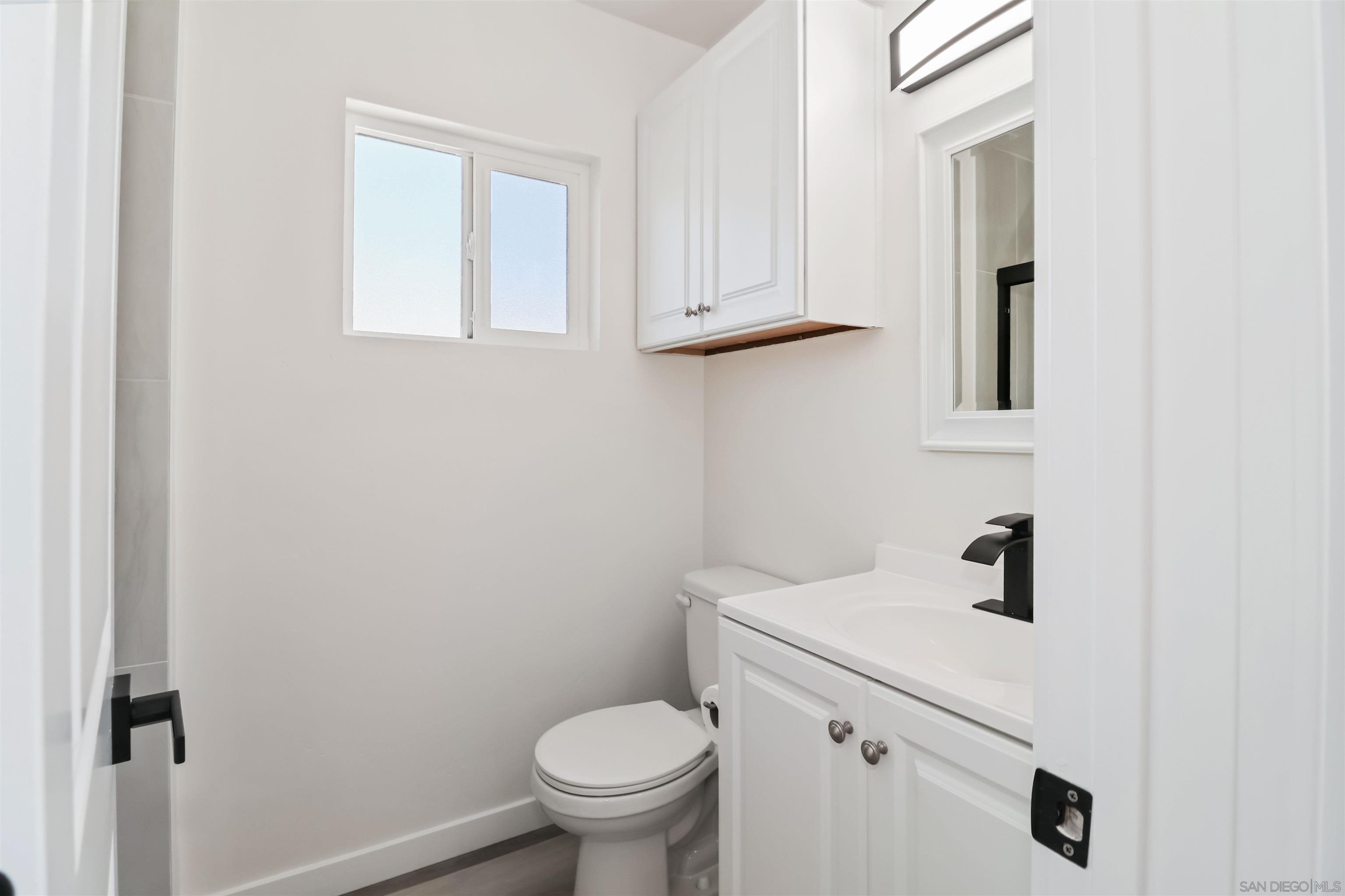 Detail Gallery Image 15 of 28 For 832  Ramona Ave, Spring Valley,  CA 91977 - 3 Beds | 2 Baths