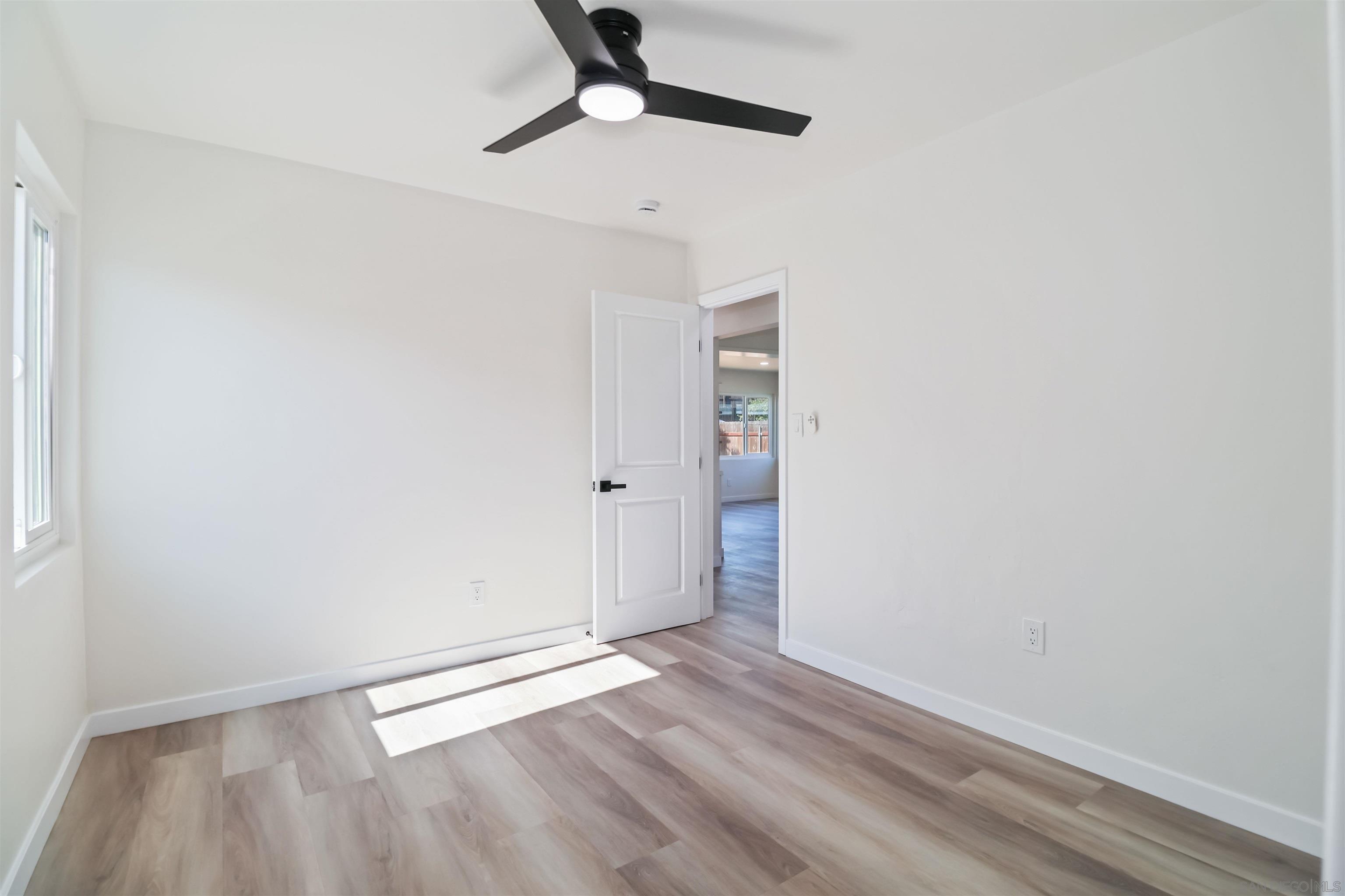 Detail Gallery Image 21 of 28 For 832  Ramona Ave, Spring Valley,  CA 91977 - 3 Beds | 2 Baths