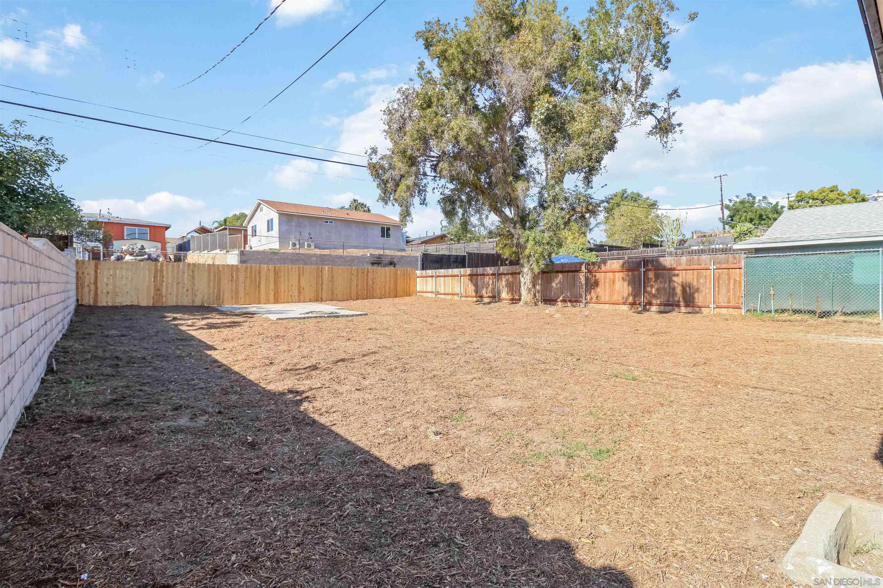 Detail Gallery Image 27 of 28 For 832  Ramona Ave, Spring Valley,  CA 91977 - 3 Beds | 2 Baths