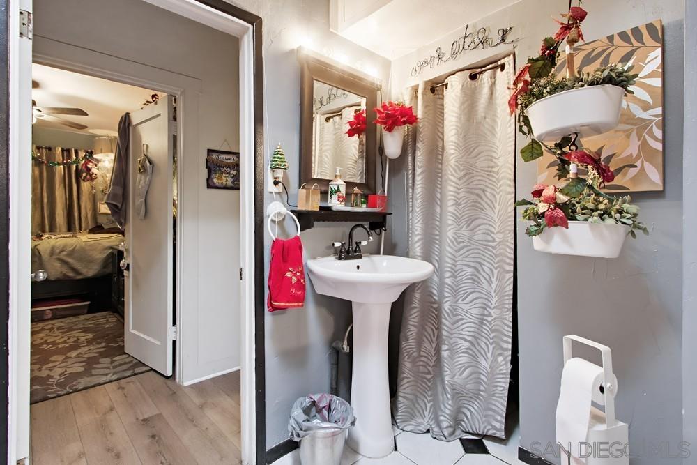 Detail Gallery Image 59 of 71 For 1654  Linwood, San Diego,  CA 92103 - – Beds | – Baths