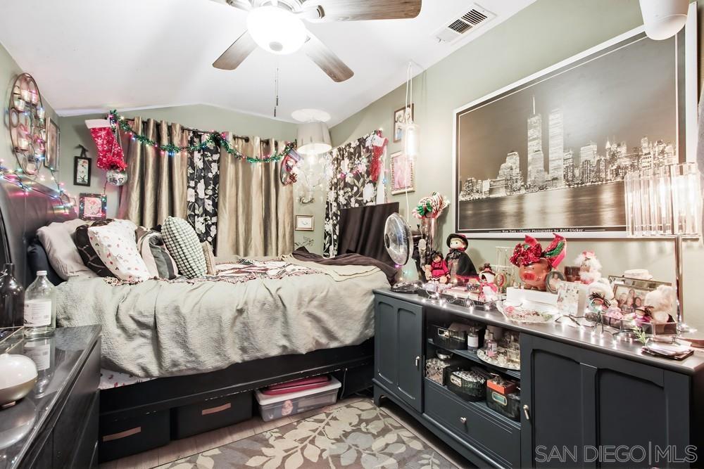 Detail Gallery Image 61 of 71 For 1654  Linwood, San Diego,  CA 92103 - – Beds | – Baths