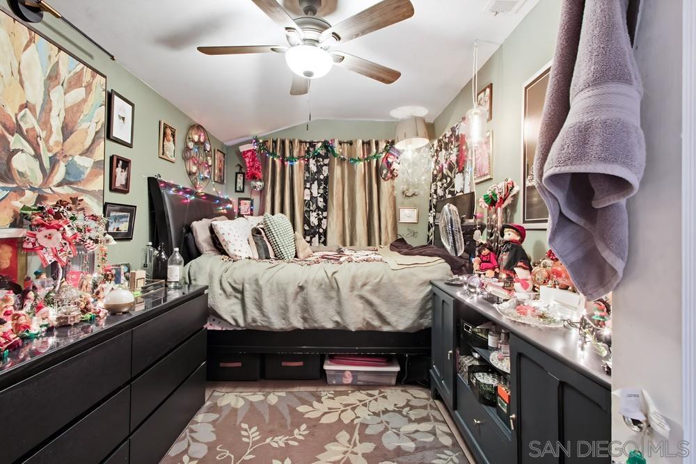 Detail Gallery Image 62 of 71 For 1654  Linwood, San Diego,  CA 92103 - – Beds | – Baths