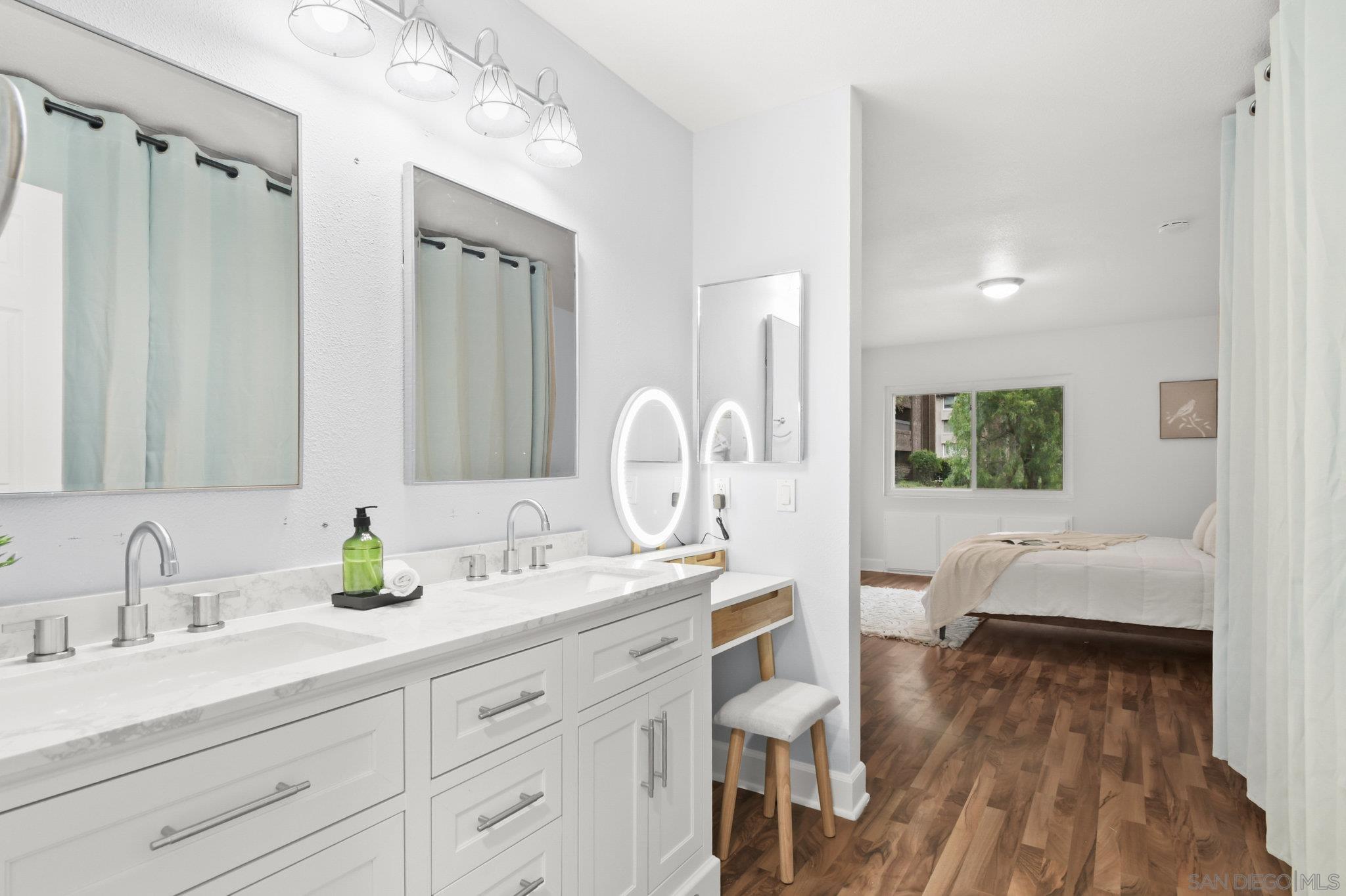 Detail Gallery Image 22 of 36 For 10325  Caminito Cuervo  #185,  San Diego,  CA 92108 - 2 Beds | 2 Baths