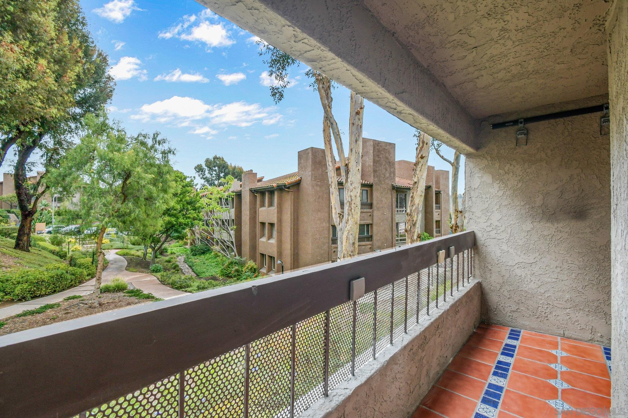 Detail Gallery Image 27 of 36 For 10325  Caminito Cuervo  #185,  San Diego,  CA 92108 - 2 Beds | 2 Baths