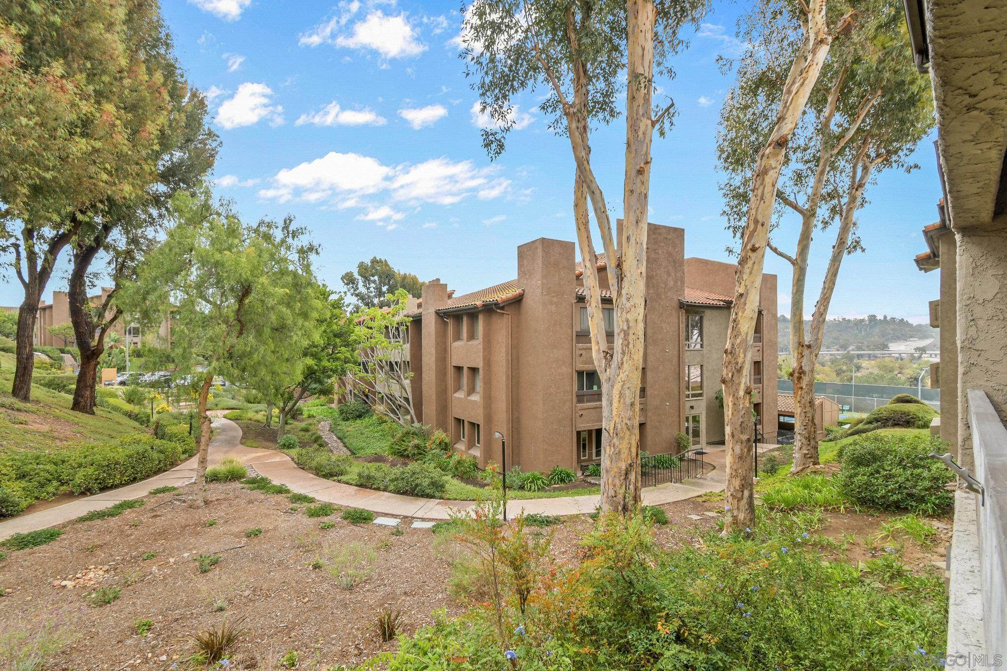 Detail Gallery Image 30 of 36 For 10325  Caminito Cuervo  #185,  San Diego,  CA 92108 - 2 Beds | 2 Baths