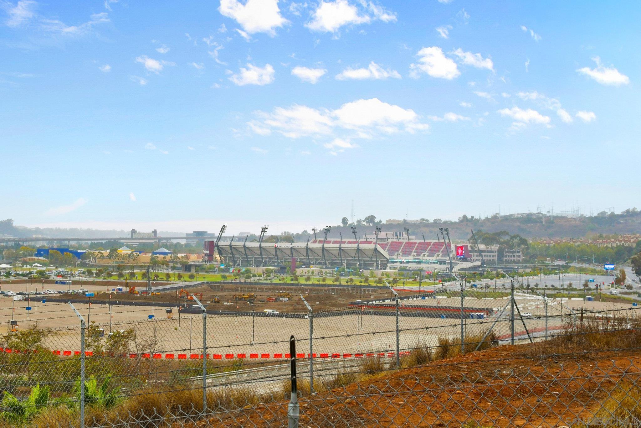 Detail Gallery Image 35 of 36 For 10325  Caminito Cuervo  #185,  San Diego,  CA 92108 - 2 Beds | 2 Baths