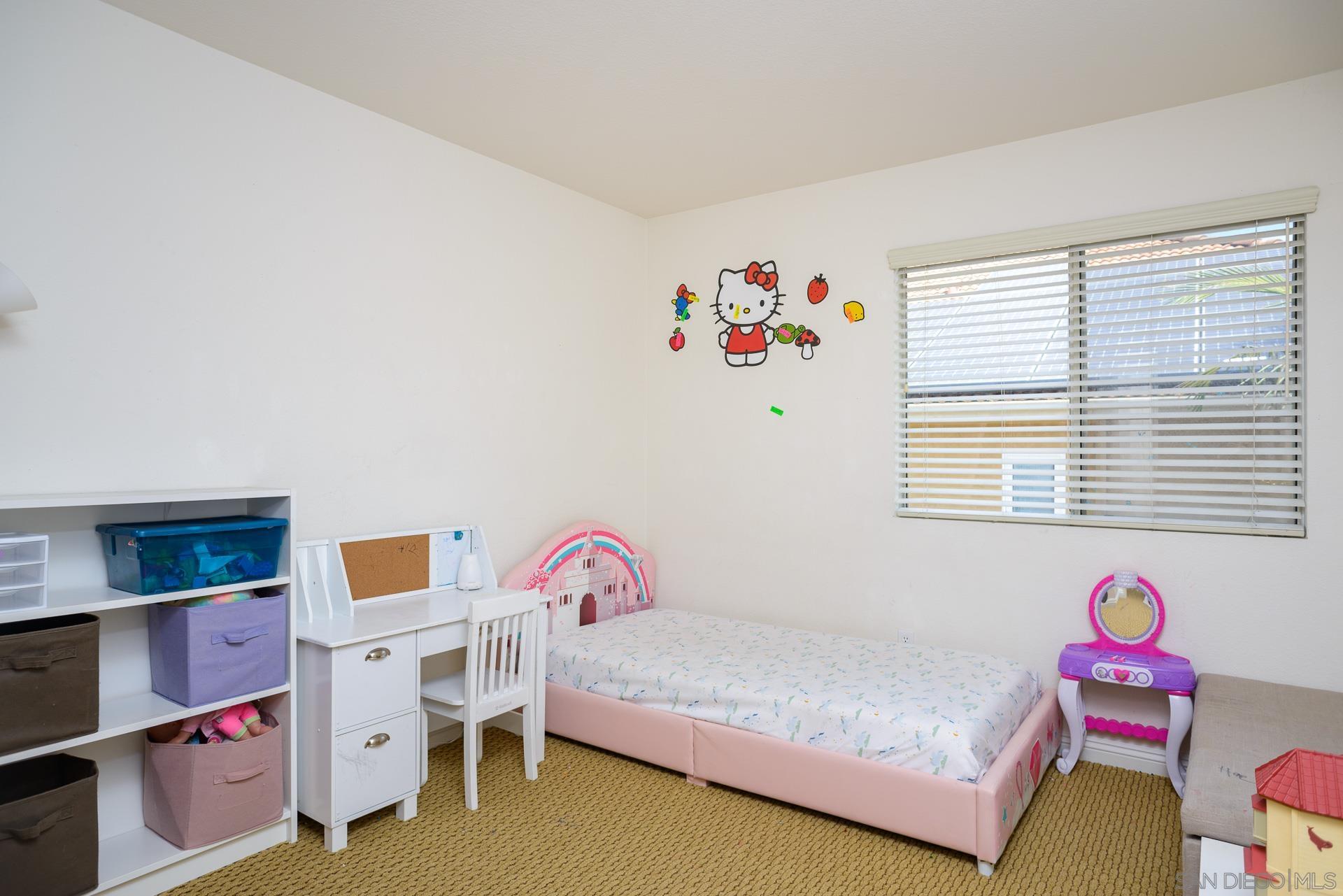 Detail Gallery Image 19 of 22 For 12118  Darkwood Road, San Diego,  CA 92129 - 5 Beds | 3 Baths