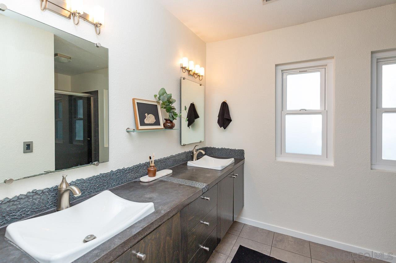 Detail Gallery Image 37 of 65 For 2953  Old Bridgeport Way, San Diego,  CA 92111 - 3 Beds | 2/1 Baths