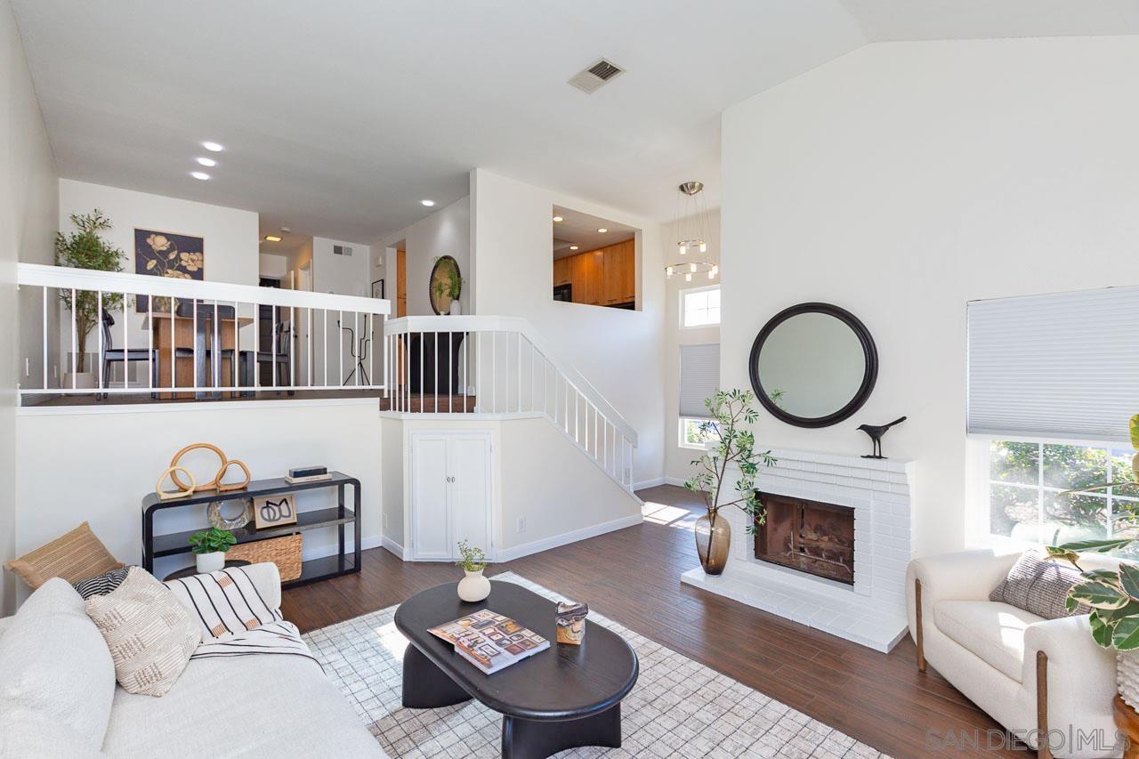 Detail Gallery Image 7 of 65 For 2953  Old Bridgeport Way, San Diego,  CA 92111 - 3 Beds | 2/1 Baths