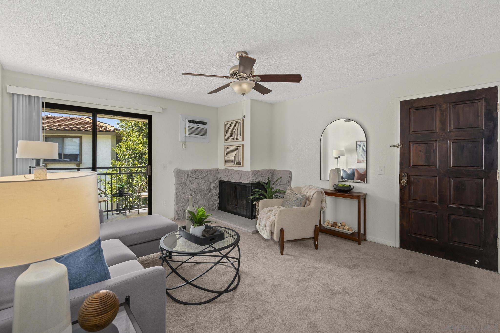 Detail Gallery Image 2 of 32 For 1017  S. Sunshine Ave  #D,  El Cajon,  CA 92020 - 2 Beds | 2 Baths
