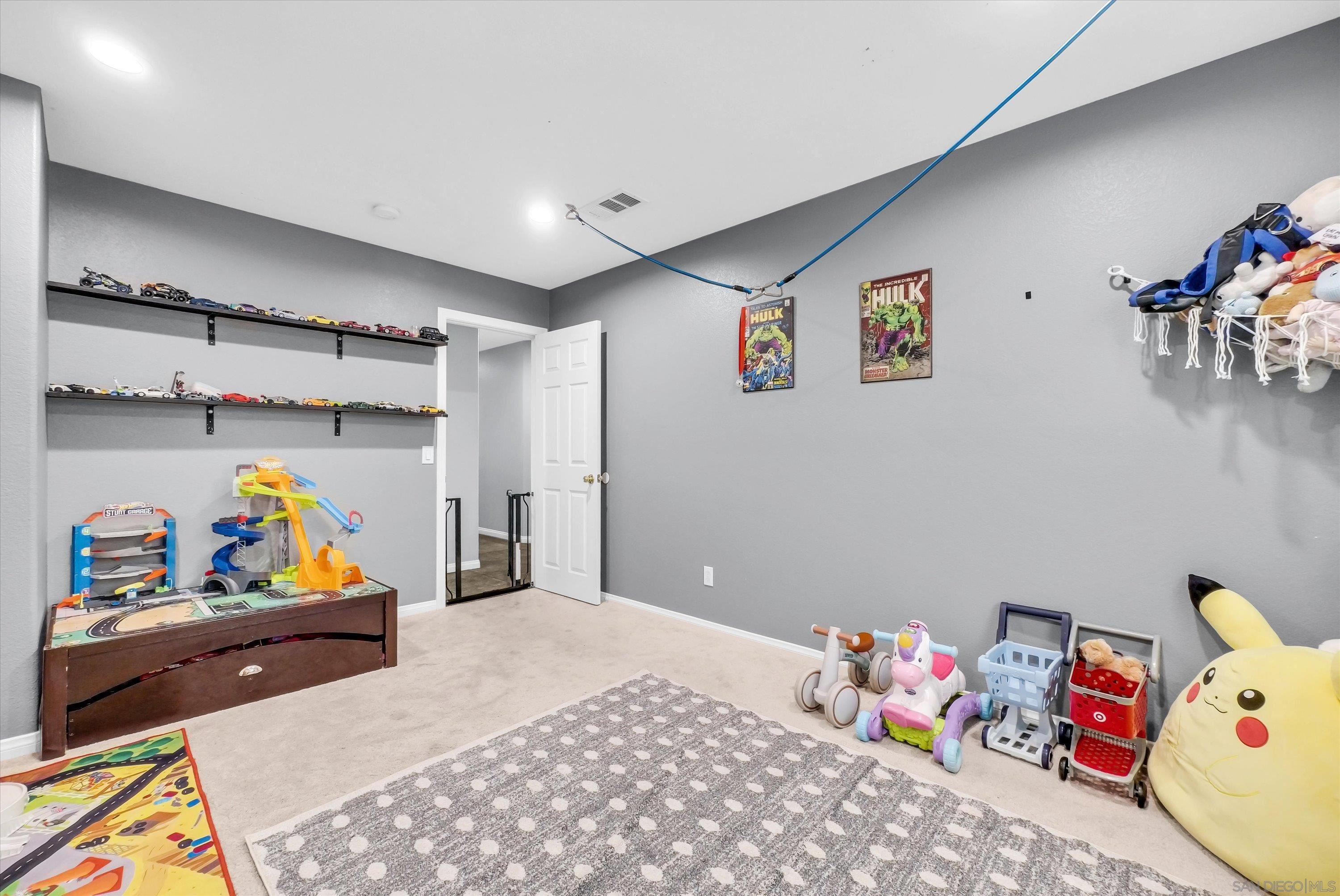 Detail Gallery Image 13 of 32 For 23713  Black Canyon Dr, Sun City,  CA 92587 - 3 Beds | 2/1 Baths