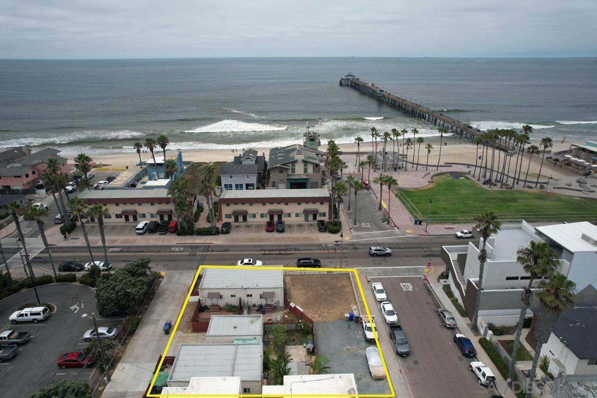 Detail Gallery Image 3 of 6 For 967-69  Seacoast Dr, Imperial Beach,  CA 91932 - – Beds | – Baths