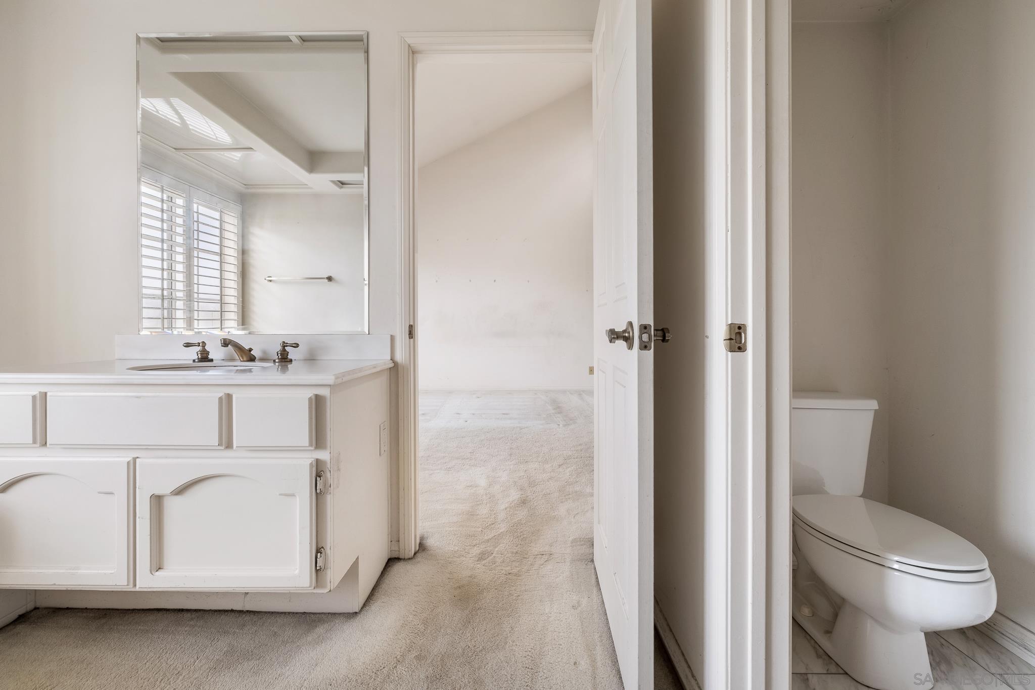 Detail Gallery Image 24 of 37 For 19302  Sawgrass Ln, Huntington Beach,  CA 92648 - 2 Beds | 2/1 Baths