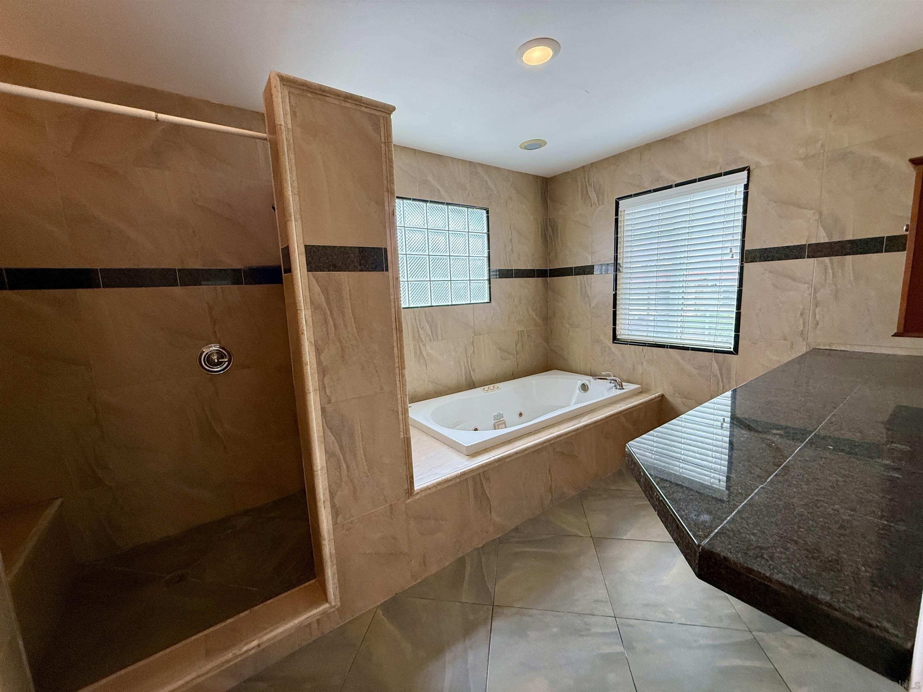 Detail Gallery Image 31 of 74 For 12665  Sundance Ave, San Diego,  CA 92129 - 7 Beds | 4 Baths