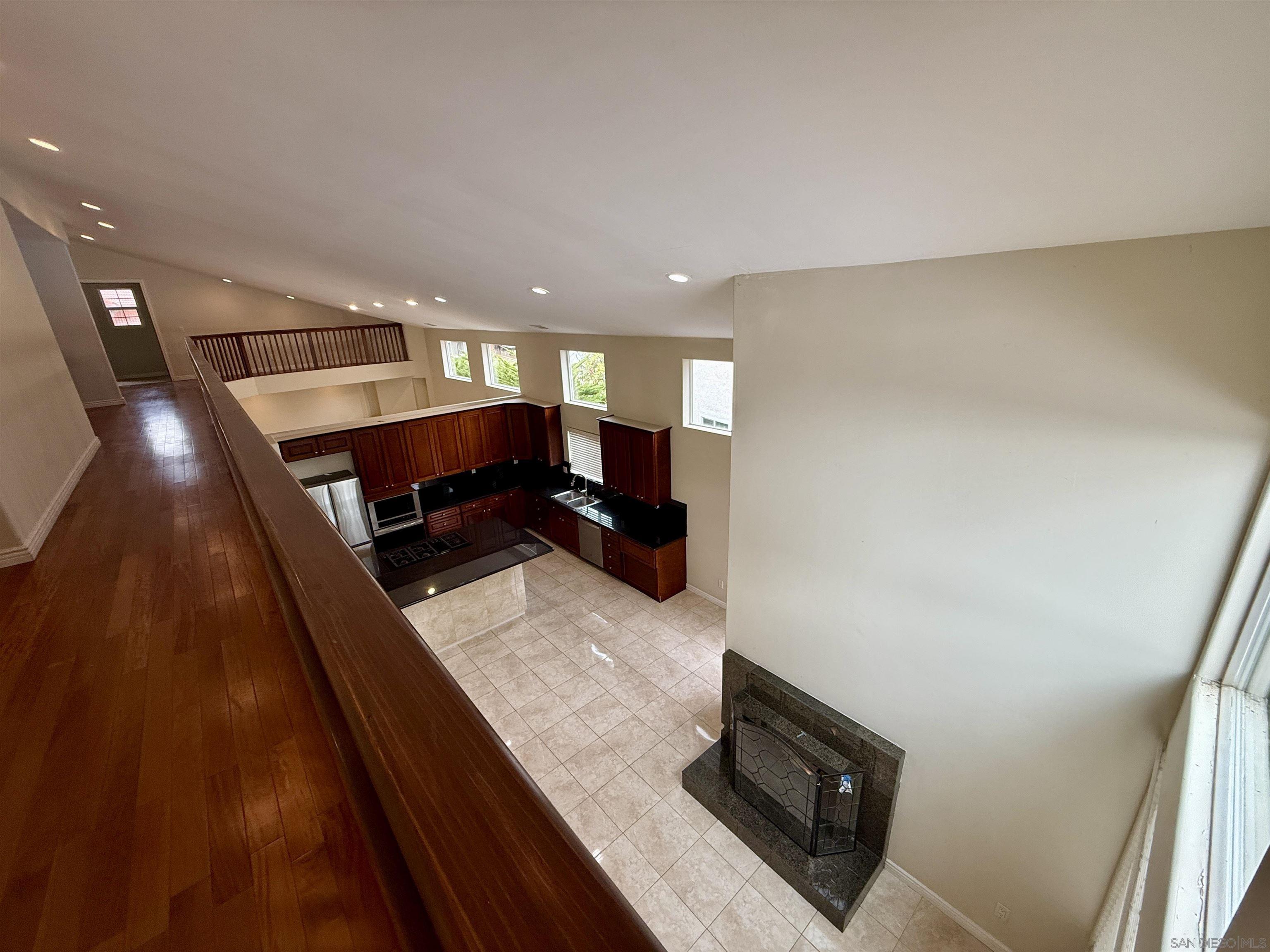 Detail Gallery Image 8 of 74 For 12665  Sundance Ave, San Diego,  CA 92129 - 7 Beds | 4 Baths