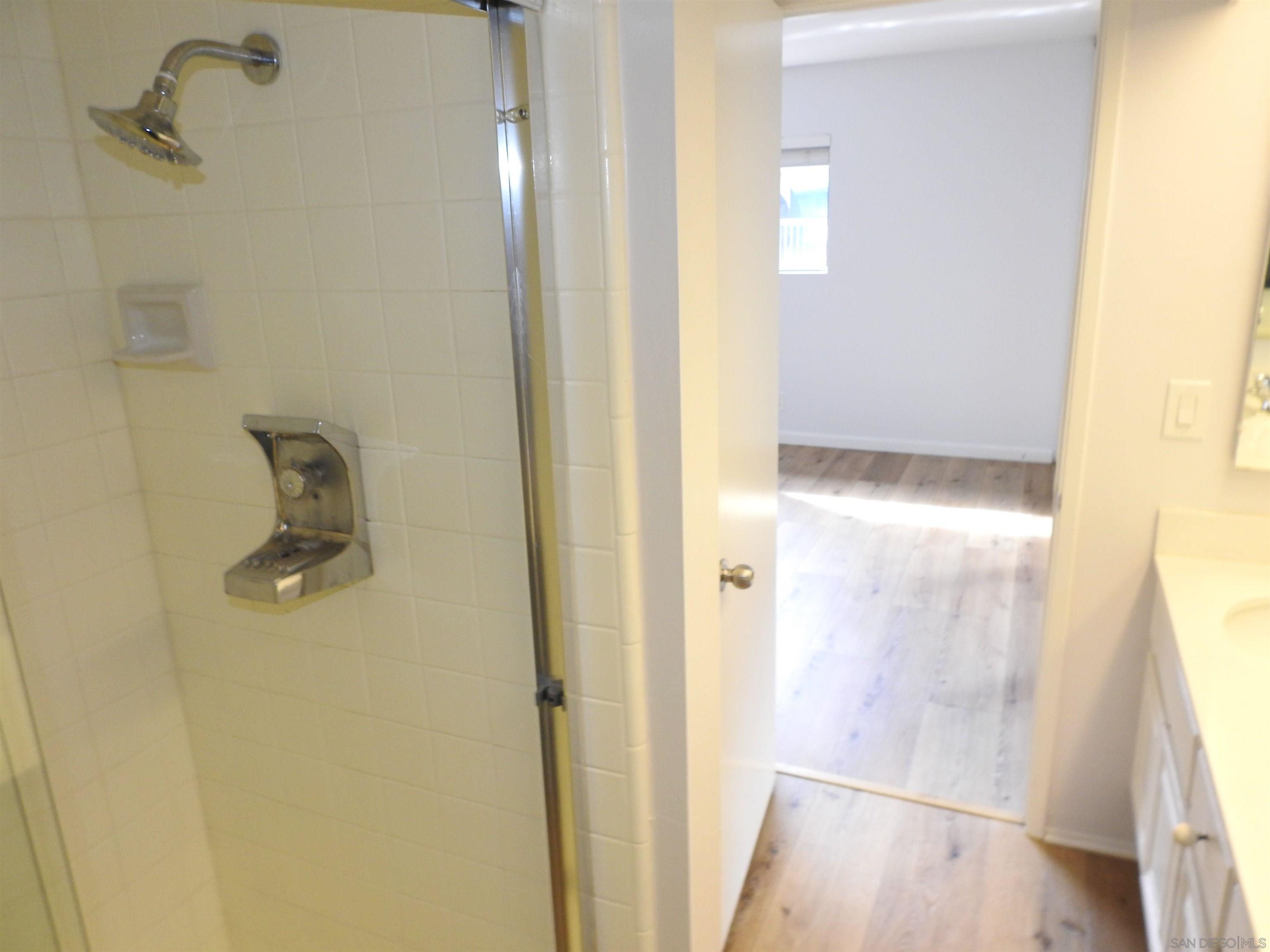 Detail Gallery Image 11 of 58 For 6990  Caminito Perico, San Diego,  CA 92119 - 2 Beds | 2/1 Baths