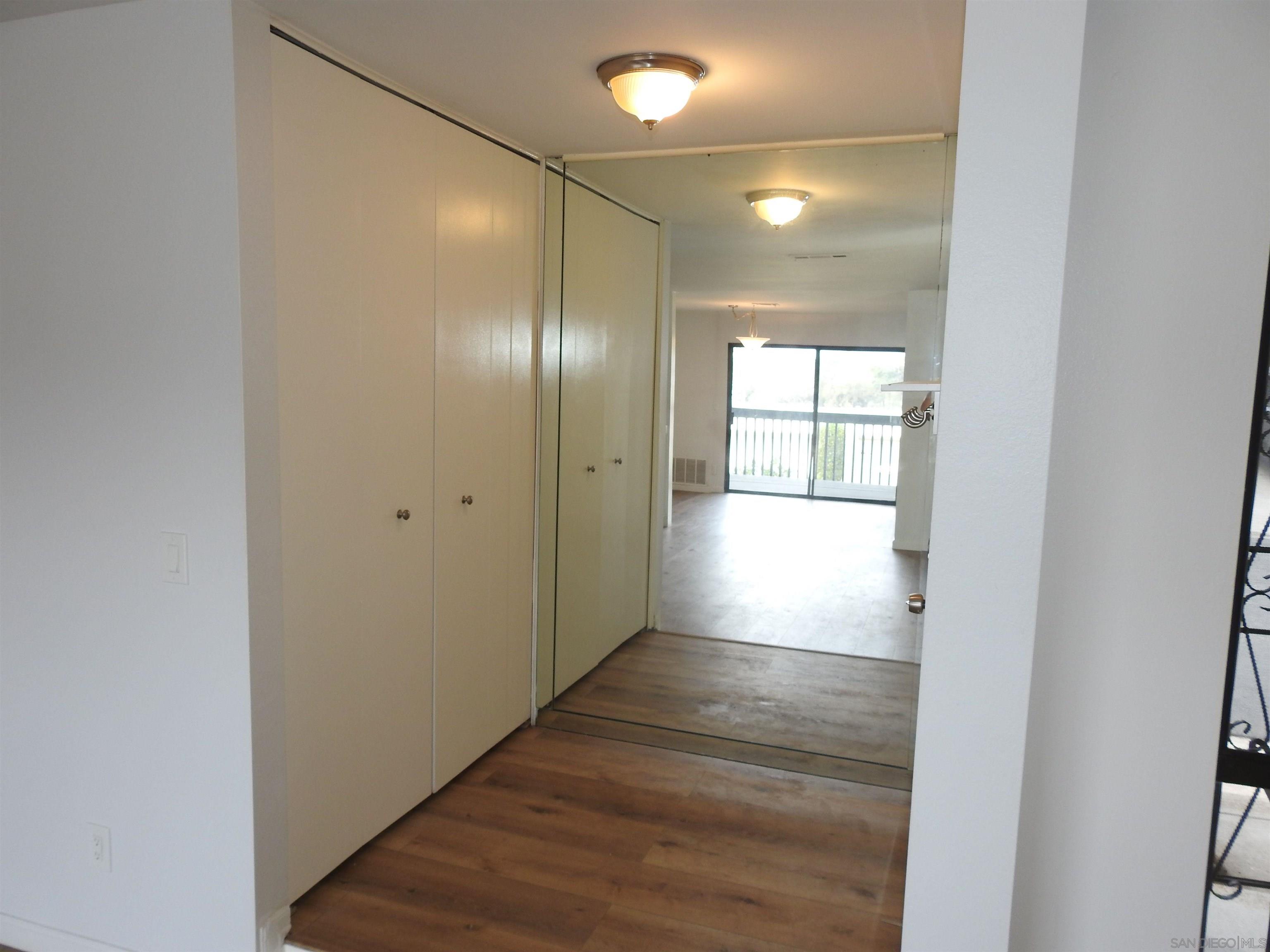 Detail Gallery Image 16 of 58 For 6990  Caminito Perico, San Diego,  CA 92119 - 2 Beds | 2/1 Baths