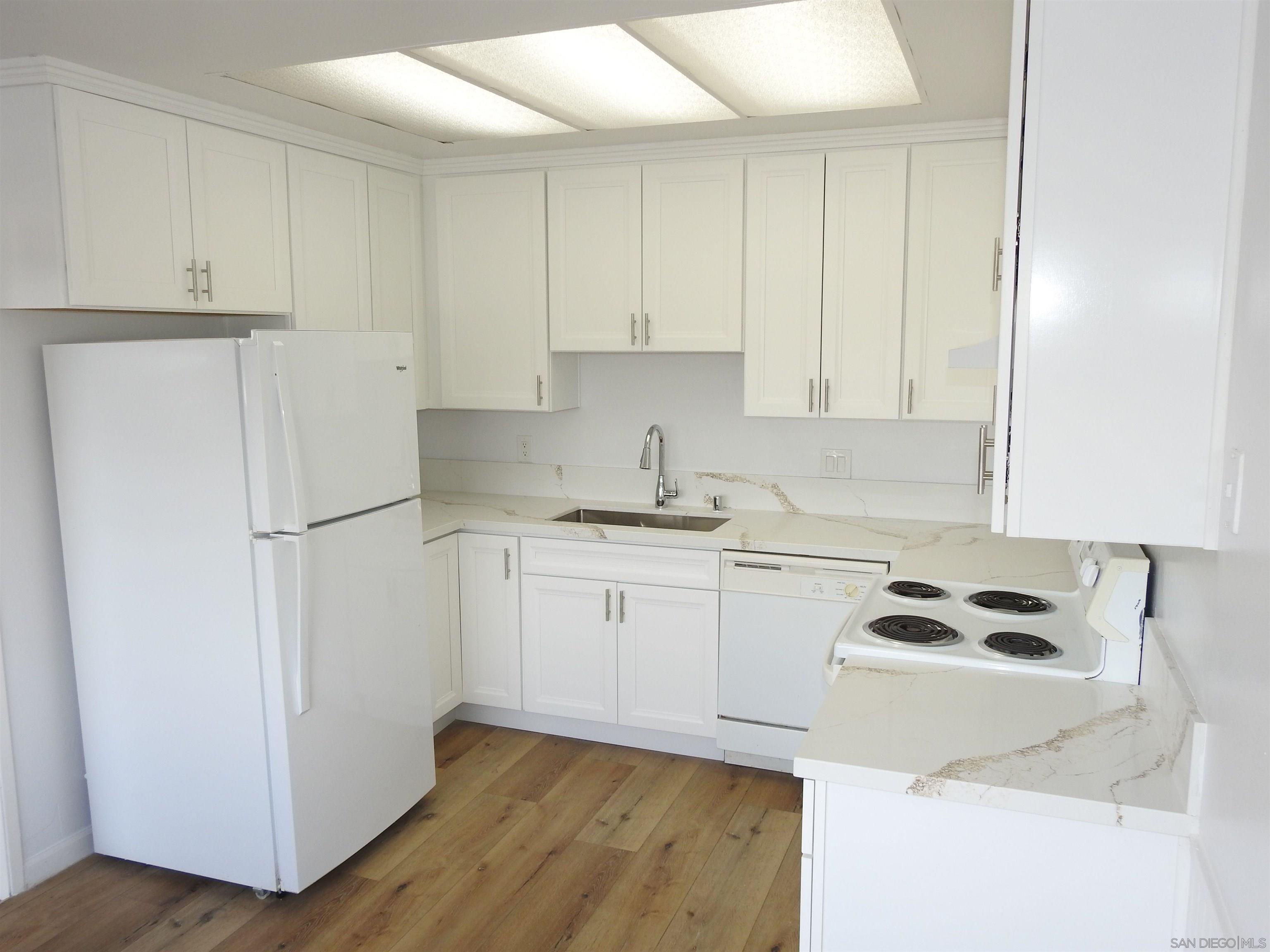 Detail Gallery Image 20 of 58 For 6990  Caminito Perico, San Diego,  CA 92119 - 2 Beds | 2/1 Baths