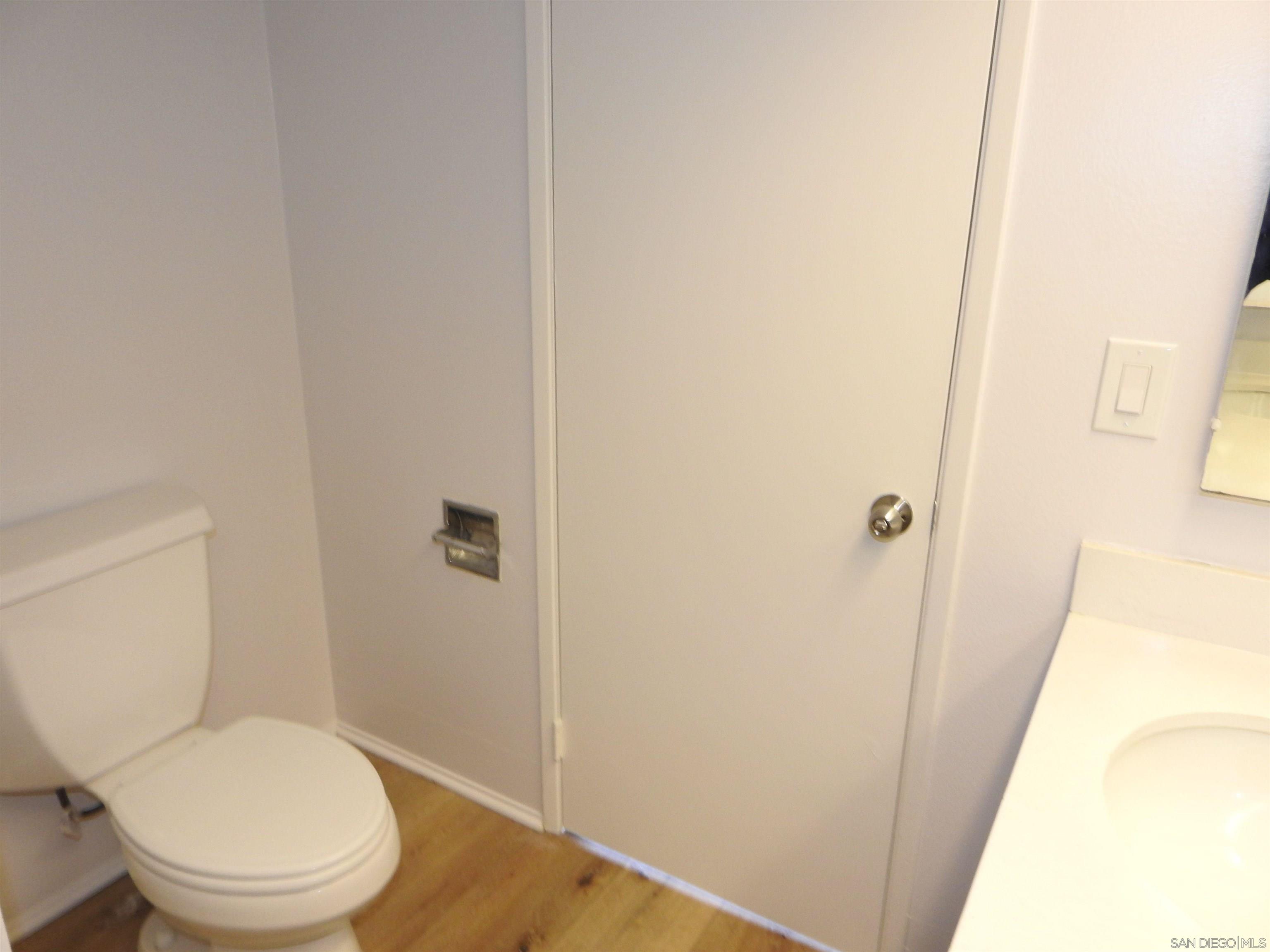 Detail Gallery Image 27 of 58 For 6990  Caminito Perico, San Diego,  CA 92119 - 2 Beds | 2/1 Baths