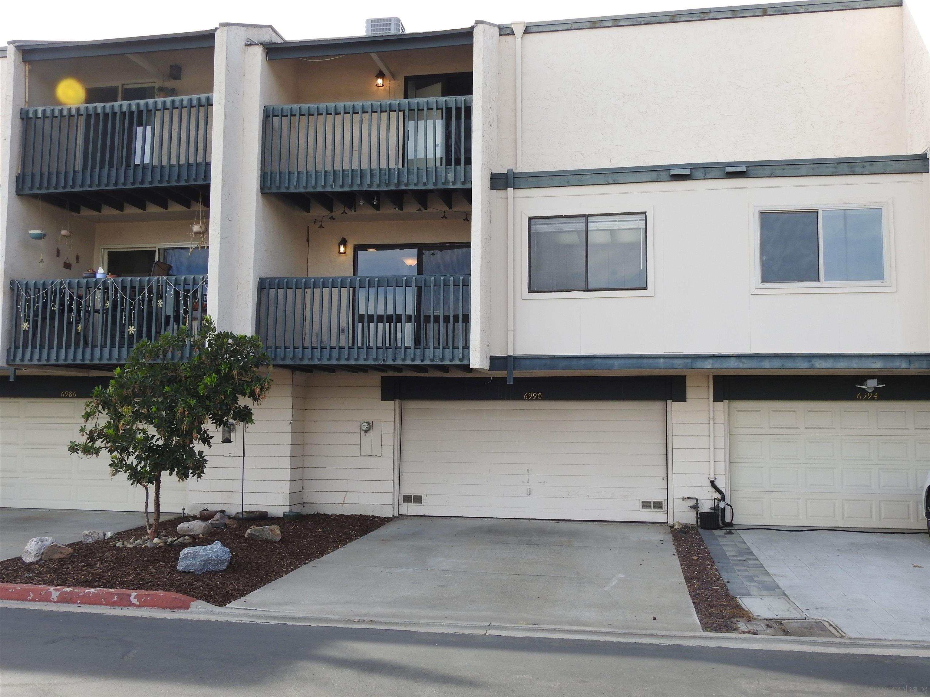 Detail Gallery Image 35 of 58 For 6990  Caminito Perico, San Diego,  CA 92119 - 2 Beds | 2/1 Baths