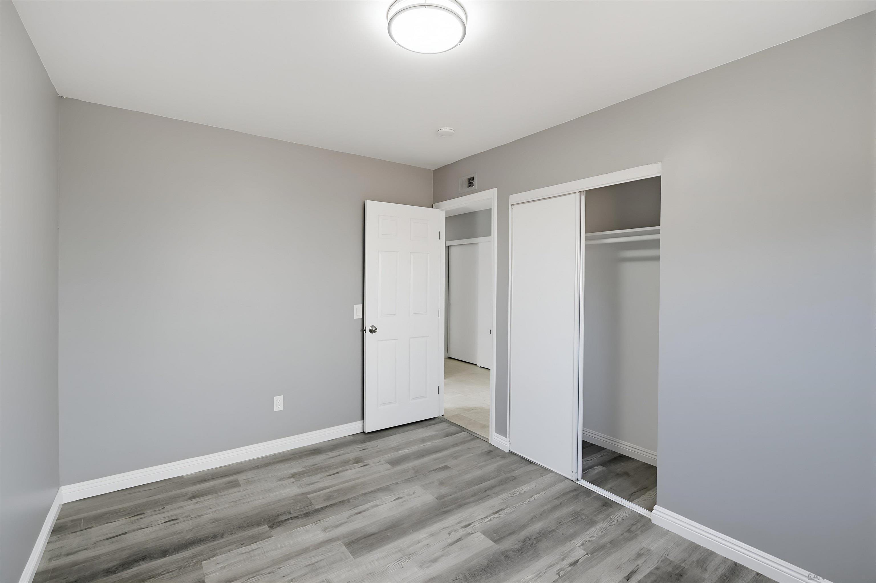 Detail Gallery Image 12 of 31 For 9235  Gold Coast Drive, San Diego,  CA 92126 - 4 Beds | 2 Baths