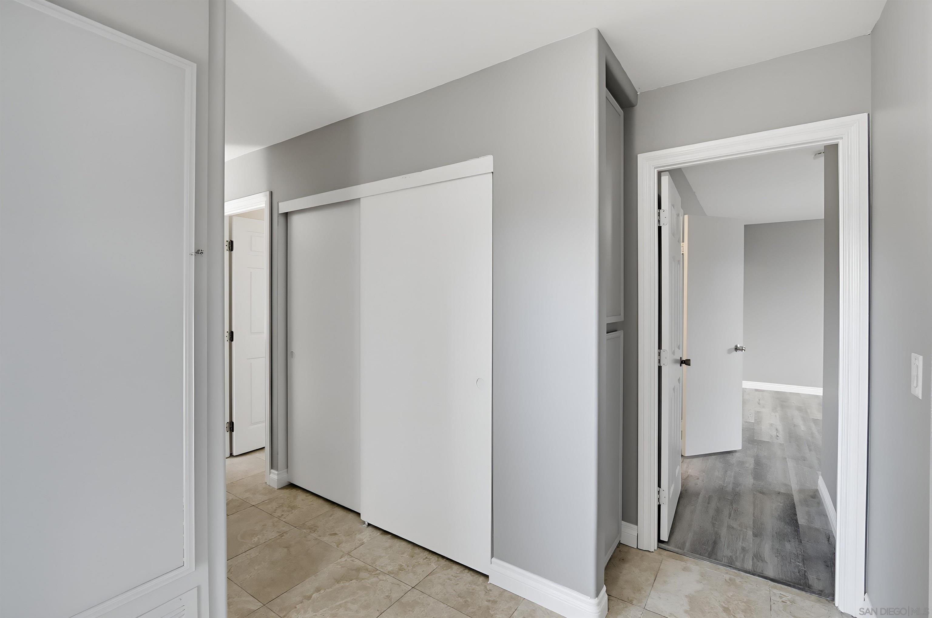 Detail Gallery Image 19 of 31 For 9235  Gold Coast Drive, San Diego,  CA 92126 - 4 Beds | 2 Baths