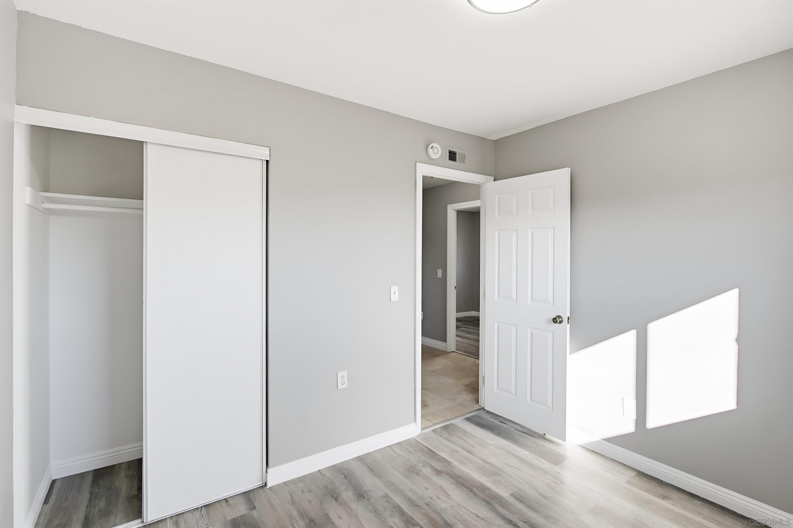 Detail Gallery Image 21 of 31 For 9235  Gold Coast Drive, San Diego,  CA 92126 - 4 Beds | 2 Baths