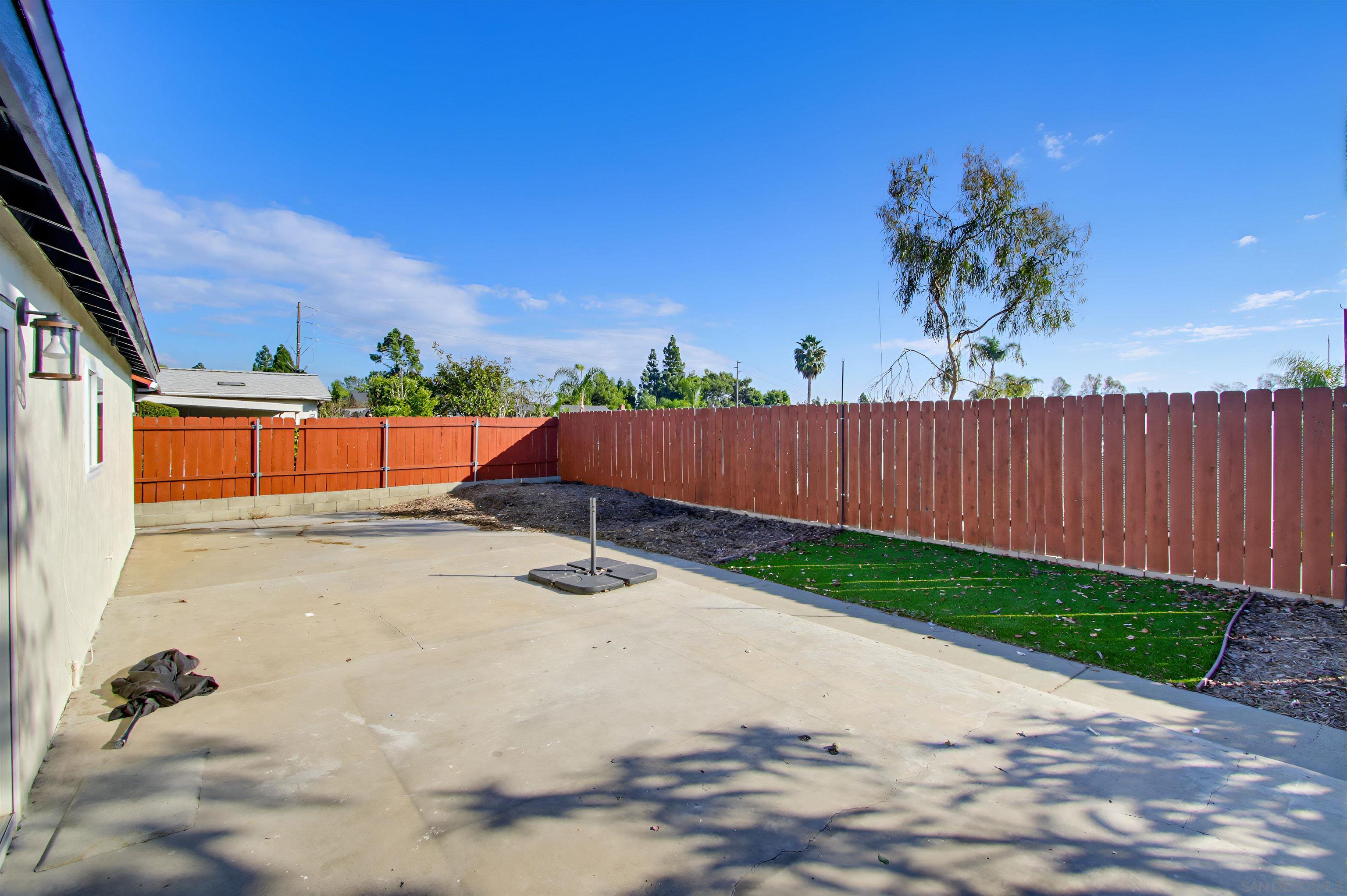 Detail Gallery Image 27 of 31 For 9235  Gold Coast Drive, San Diego,  CA 92126 - 4 Beds | 2 Baths