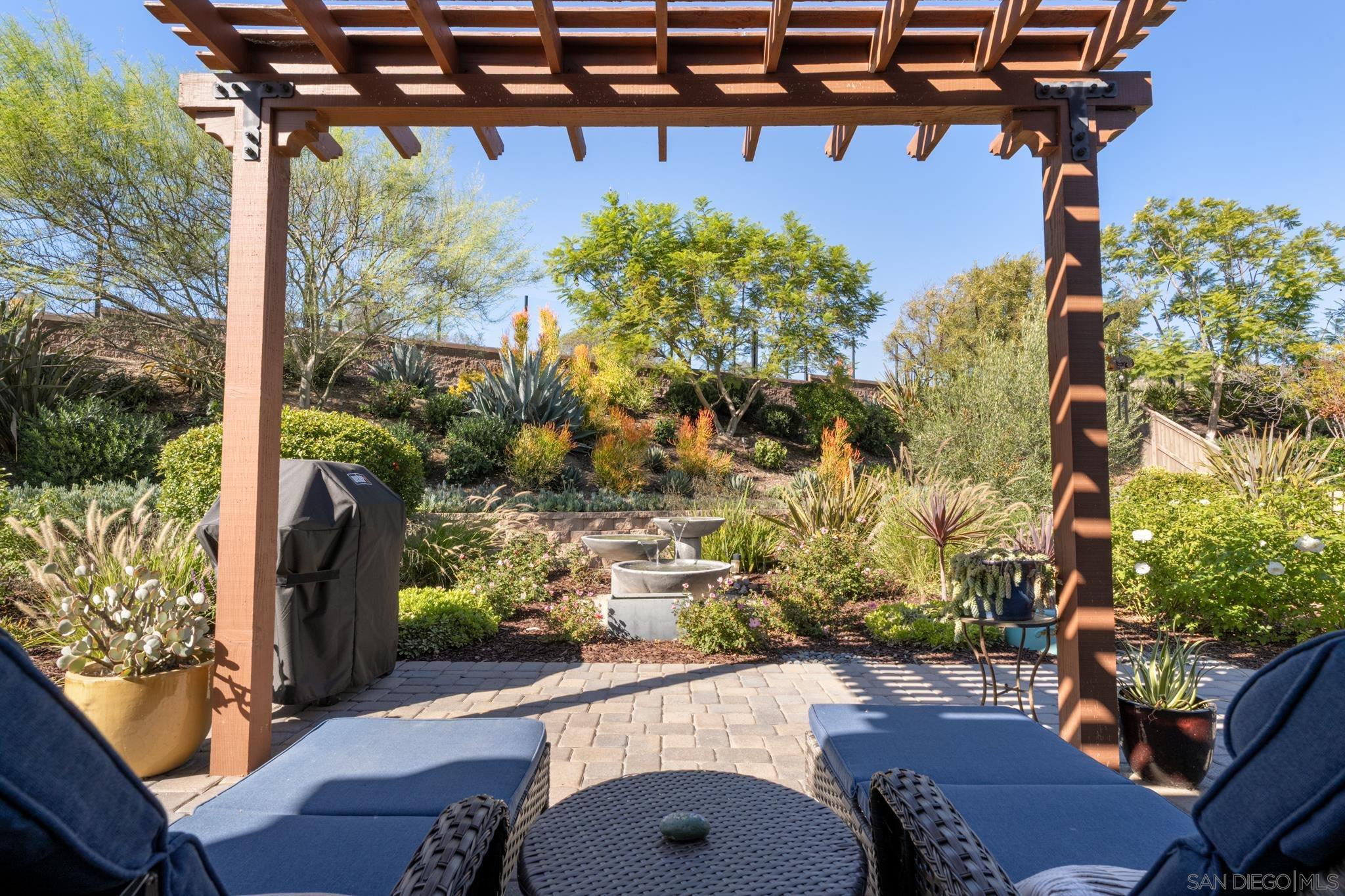 Detail Gallery Image 25 of 41 For 7964  Auberge Circle, San Diego,  CA 92127 - 3 Beds | 3 Baths