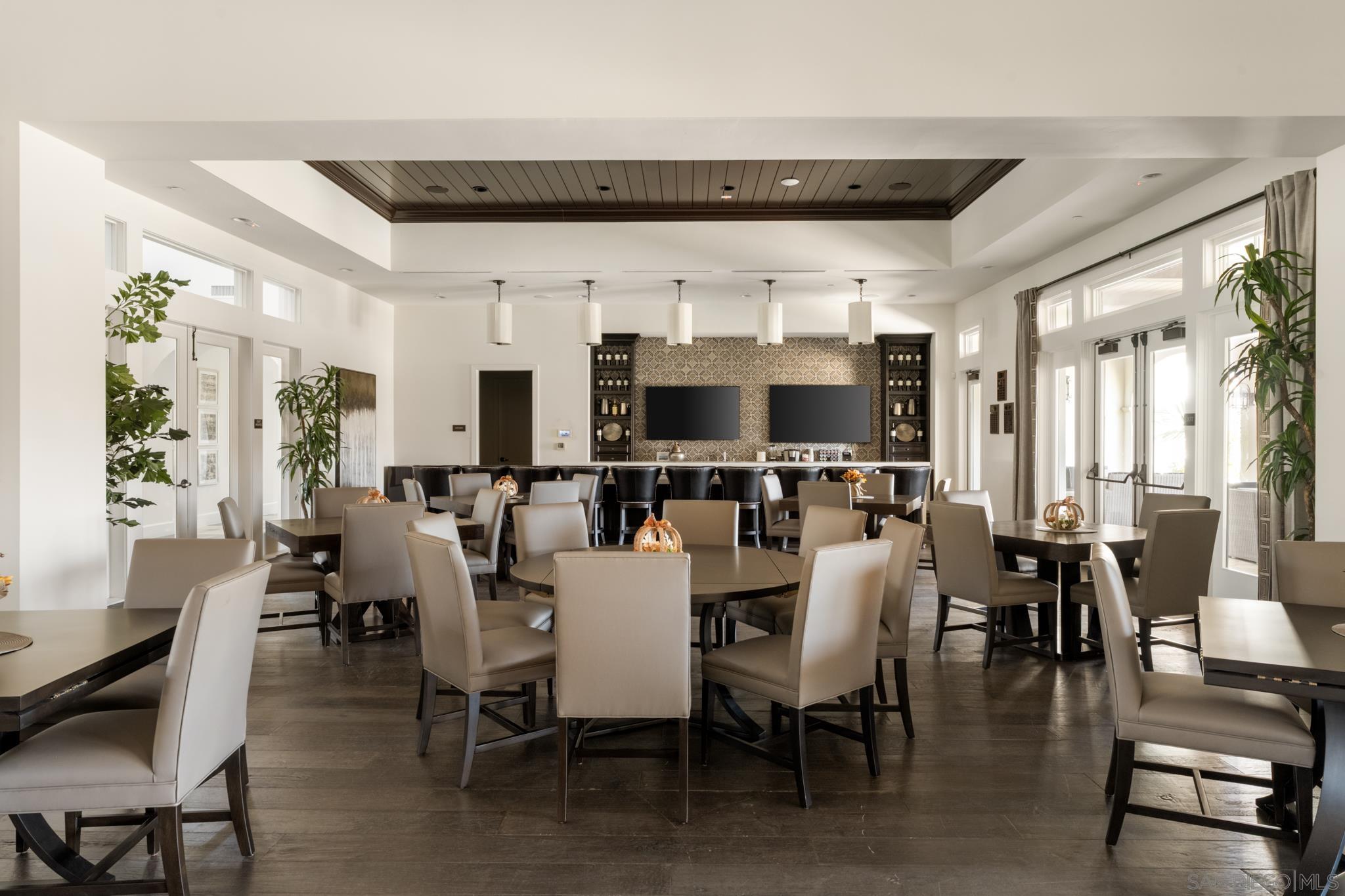 Detail Gallery Image 28 of 41 For 7964  Auberge Circle, San Diego,  CA 92127 - 3 Beds | 3 Baths