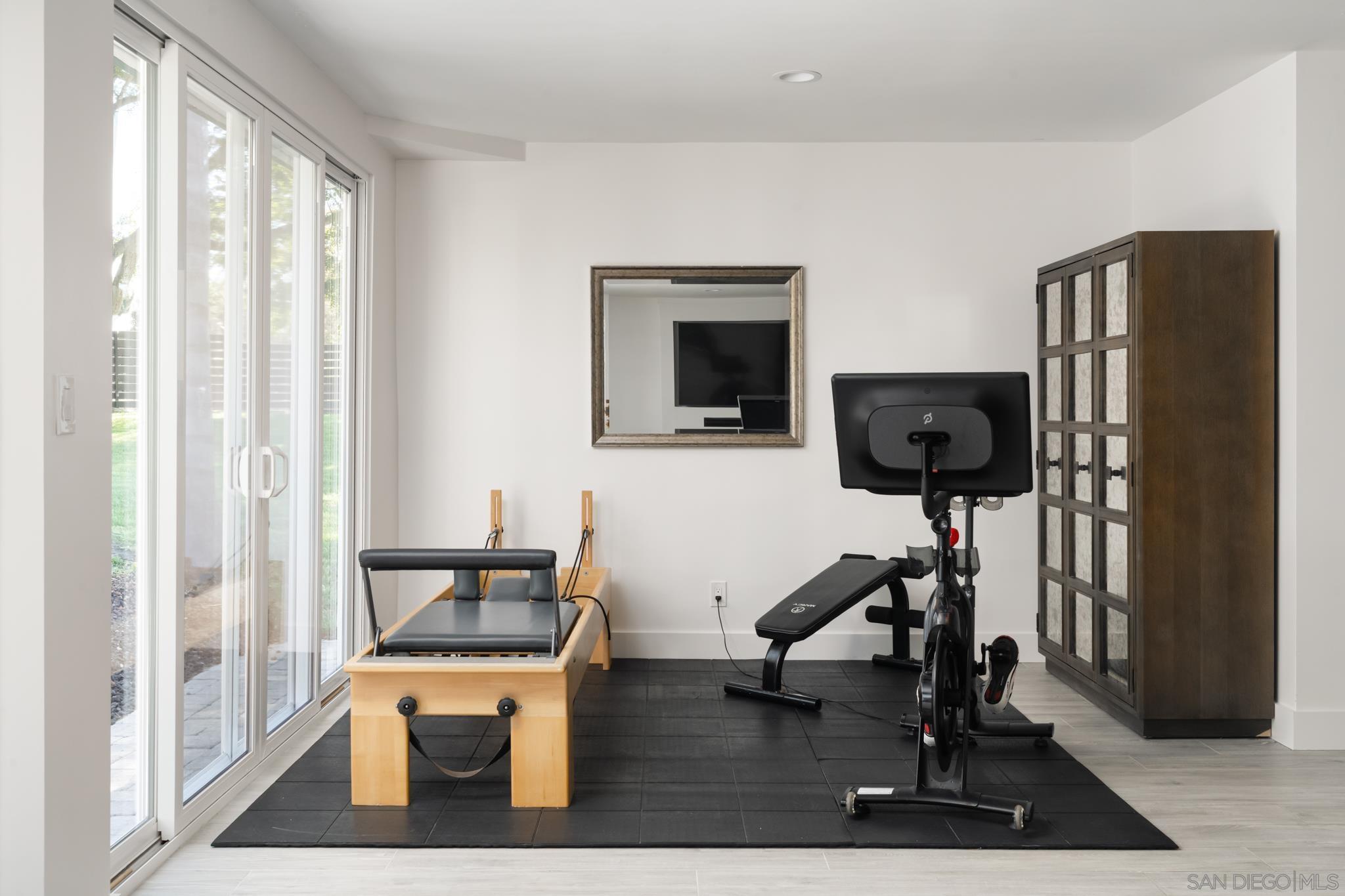 Detail Gallery Image 31 of 51 For 15102  Sun Valley Lane, Del Mar,  CA 92014 - 4 Beds | 4/1 Baths