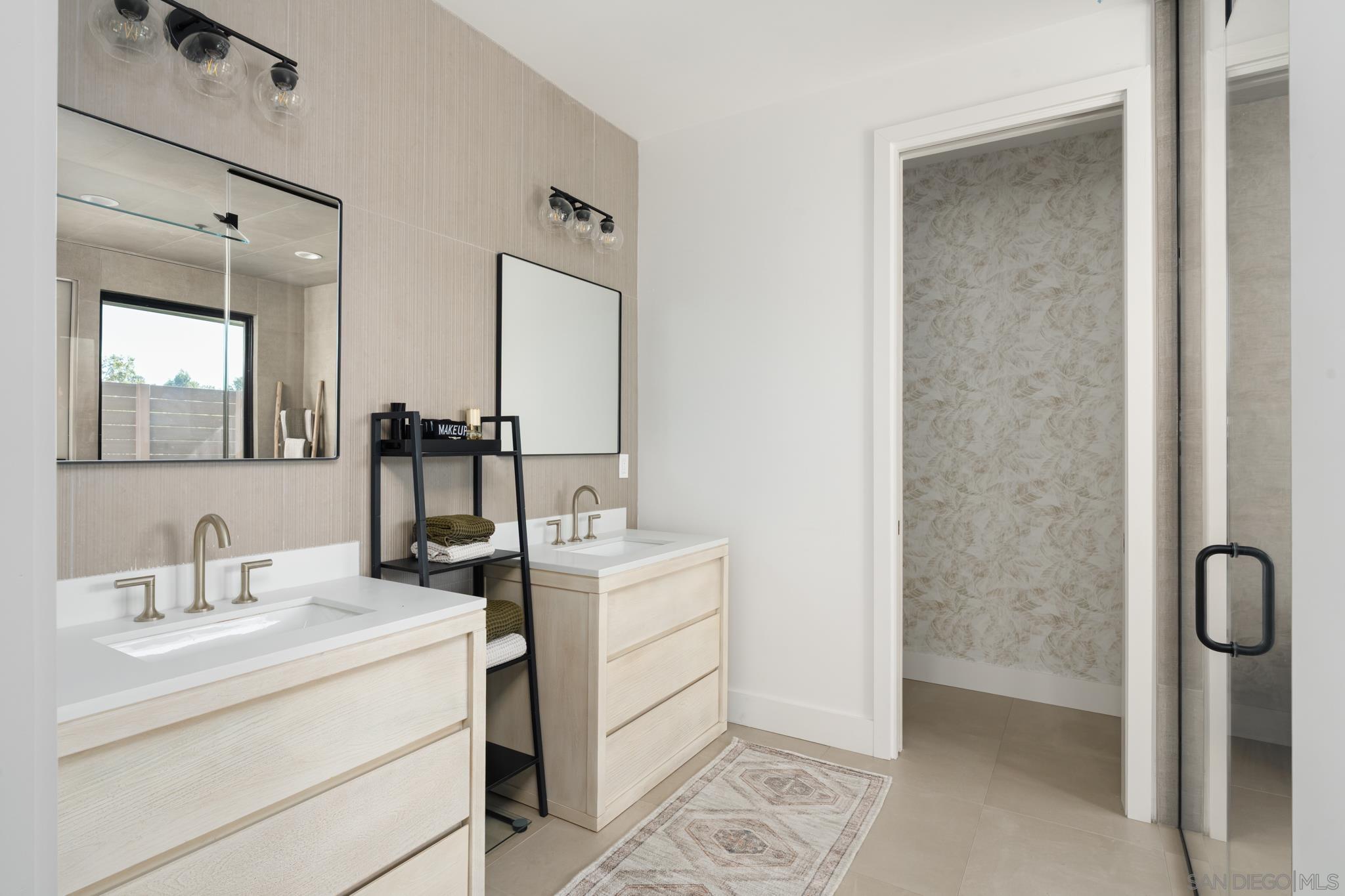 Detail Gallery Image 37 of 51 For 15102  Sun Valley Lane, Del Mar,  CA 92014 - 4 Beds | 4/1 Baths