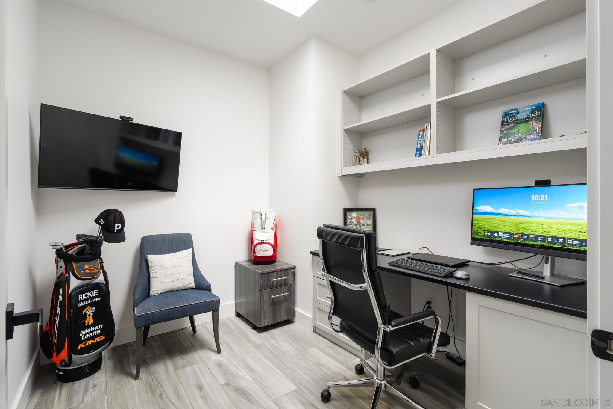 Detail Gallery Image 50 of 51 For 15102  Sun Valley Lane, Del Mar,  CA 92014 - 4 Beds | 4/1 Baths