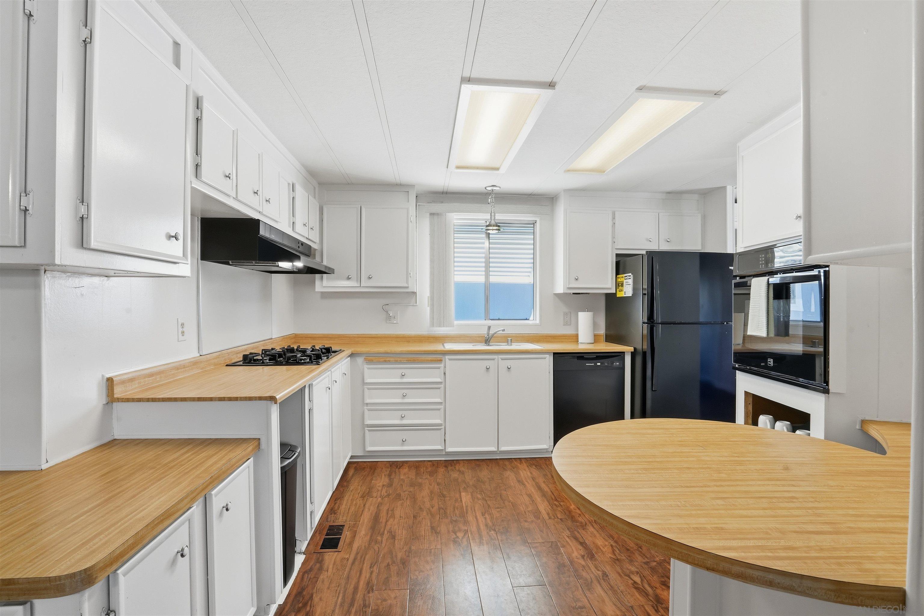 Detail Gallery Image 5 of 55 For 9255 N Magnolia Ave  #339,  Santee,  CA 92071 - 2 Beds | 2 Baths