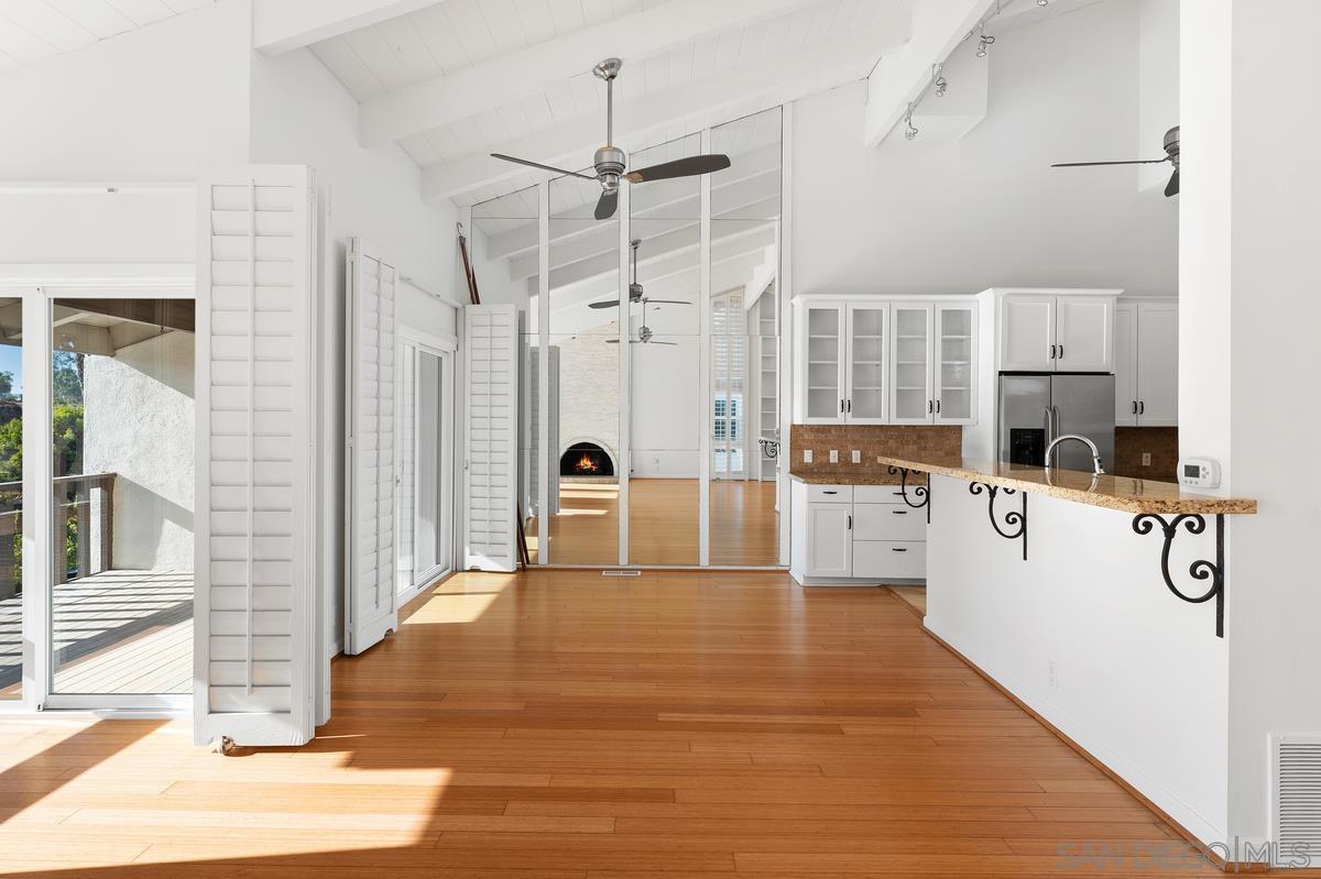 Detail Gallery Image 16 of 32 For 27  Greenview Drive, Carlsbad,  CA 92009 - 2 Beds | 2 Baths