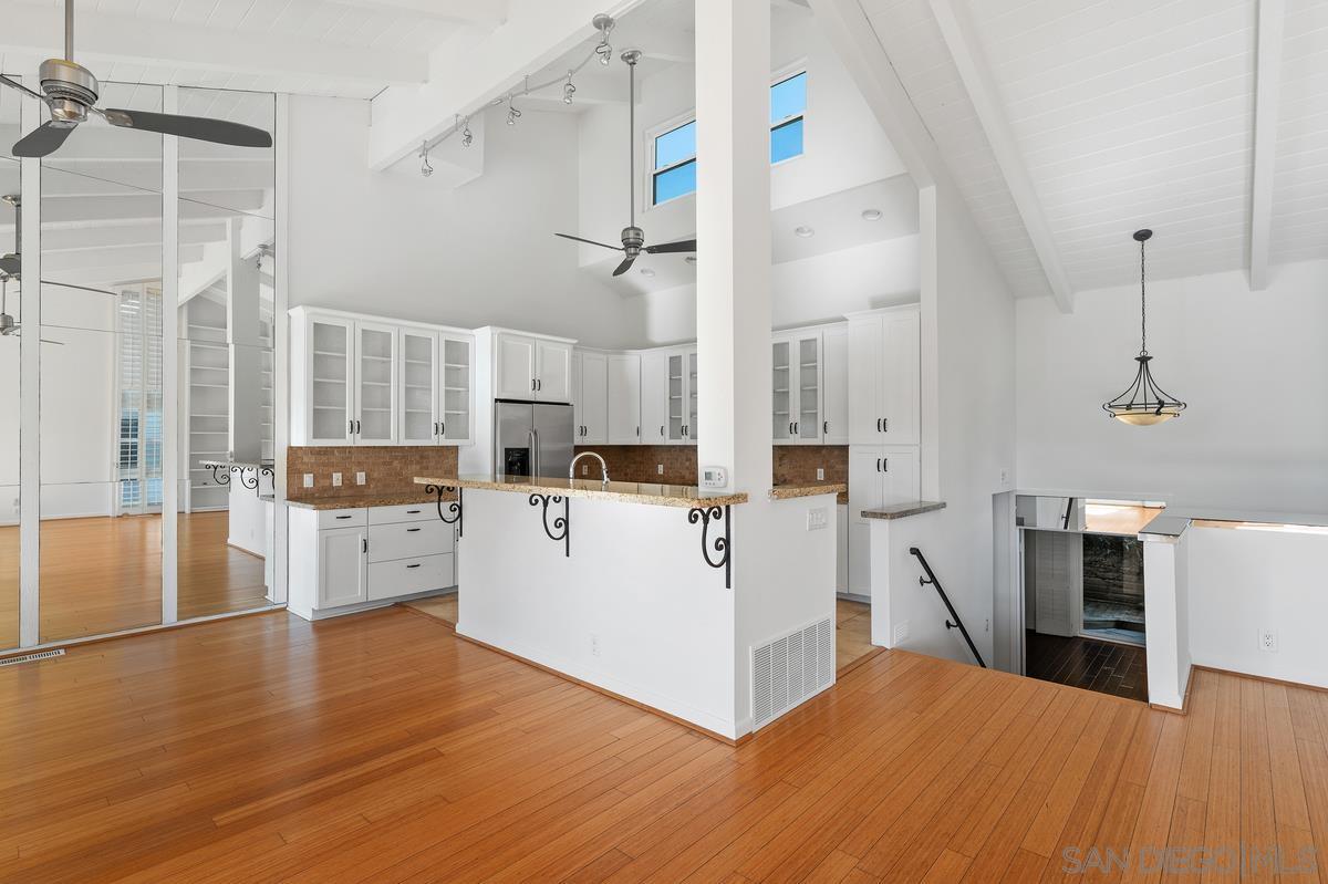 Detail Gallery Image 19 of 32 For 27  Greenview Drive, Carlsbad,  CA 92009 - 2 Beds | 2 Baths