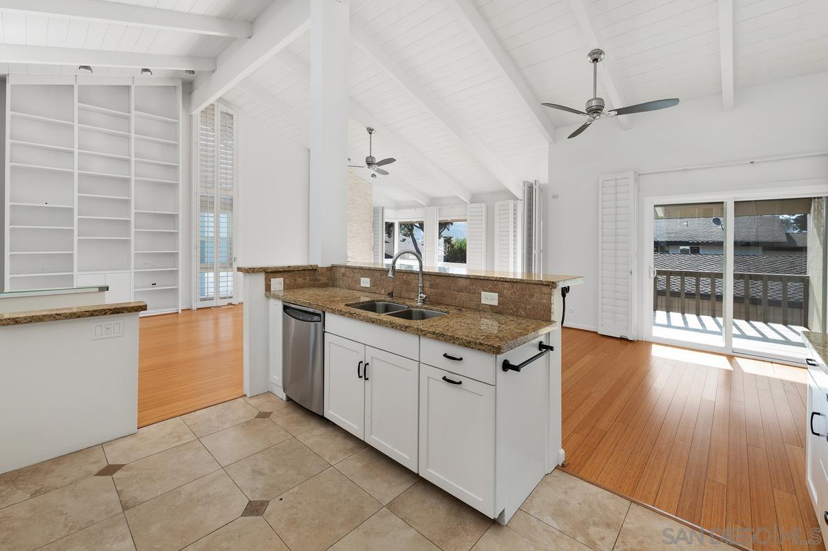 Detail Gallery Image 22 of 32 For 27  Greenview Drive, Carlsbad,  CA 92009 - 2 Beds | 2 Baths