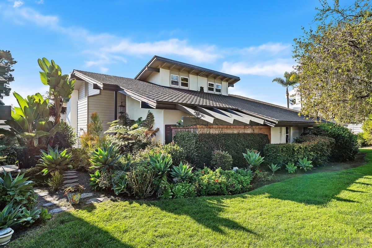 Detail Gallery Image 5 of 32 For 27  Greenview Drive, Carlsbad,  CA 92009 - 2 Beds | 2 Baths