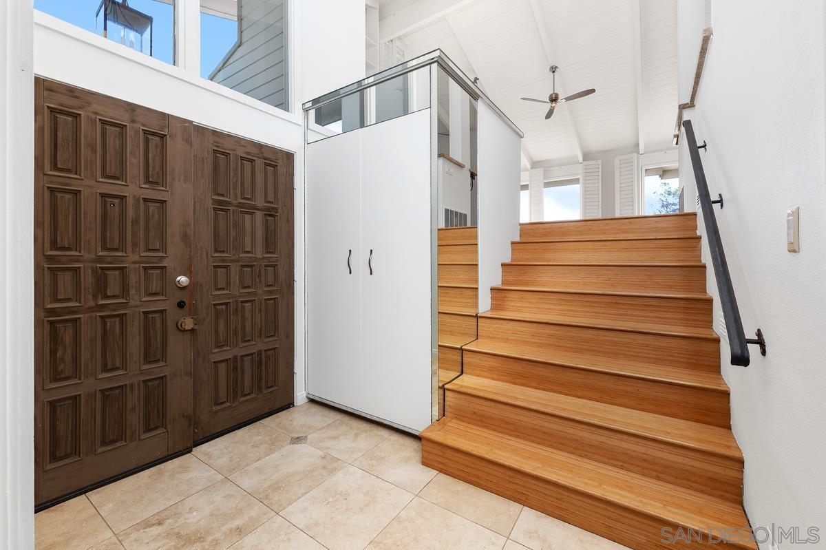 Detail Gallery Image 8 of 32 For 27  Greenview Drive, Carlsbad,  CA 92009 - 2 Beds | 2 Baths