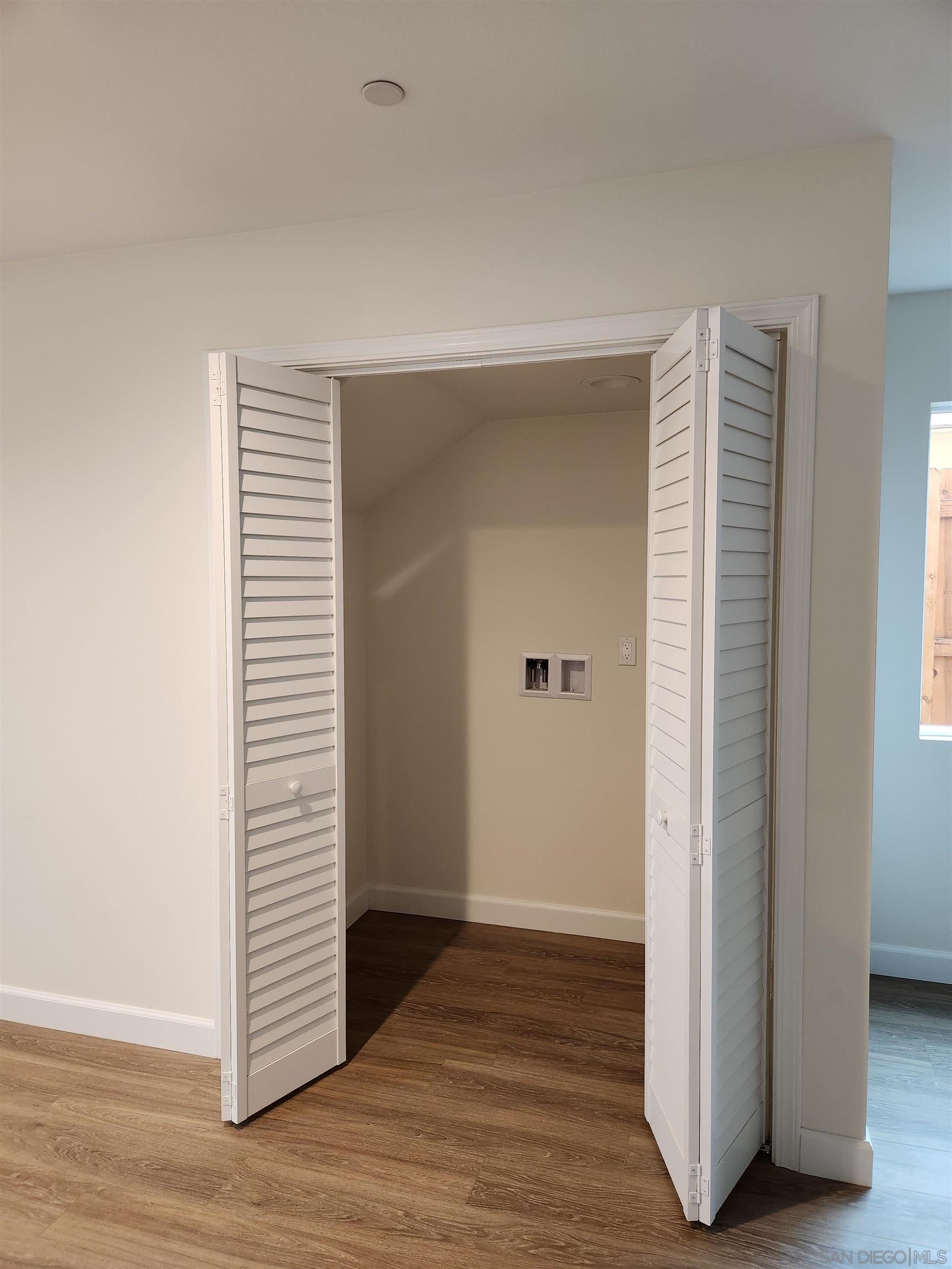 Detail Gallery Image 11 of 14 For 750 N Citrus Ave  1, Vista,  CA 92084 - 3 Beds | 2/1 Baths