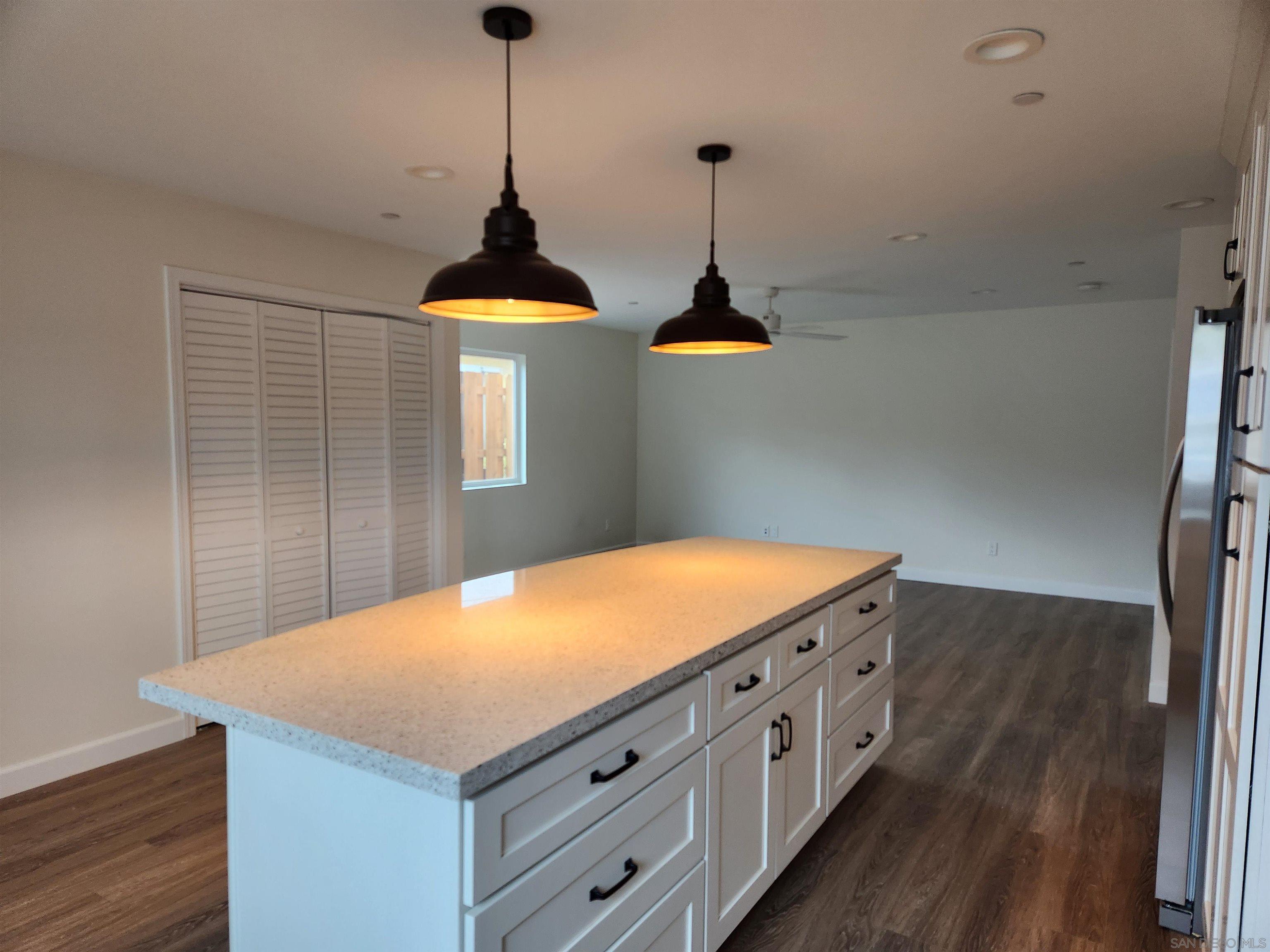 Detail Gallery Image 12 of 14 For 750 N Citrus Ave  1, Vista,  CA 92084 - 3 Beds | 2/1 Baths