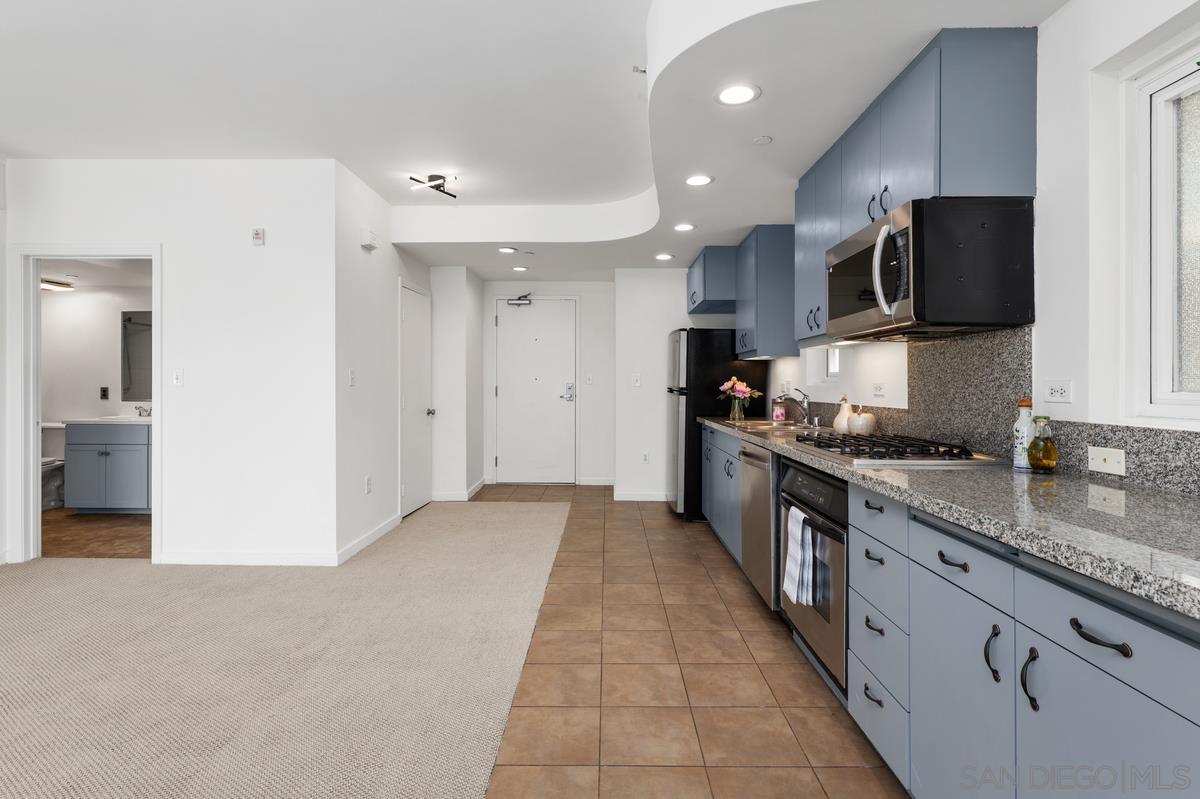 Detail Gallery Image 4 of 28 For 550  15th St  #401,  San Diego,  CA 92101 - 0 Beds | 1 Baths