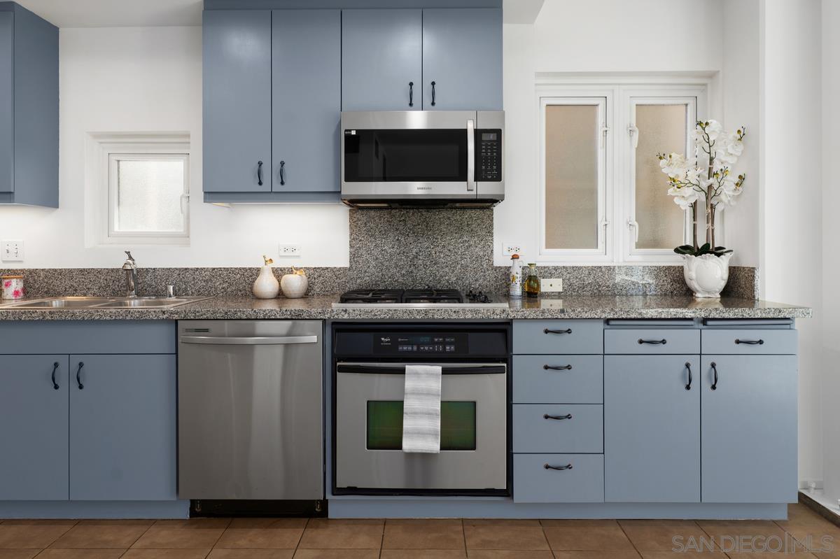 Detail Gallery Image 5 of 28 For 550  15th St  #401,  San Diego,  CA 92101 - 0 Beds | 1 Baths