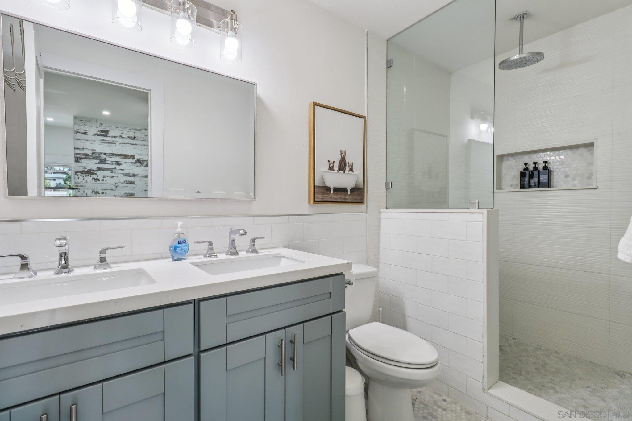 Detail Gallery Image 21 of 50 For 2804  C St, San Diego,  CA 92102 - 5 Beds | 3 Baths