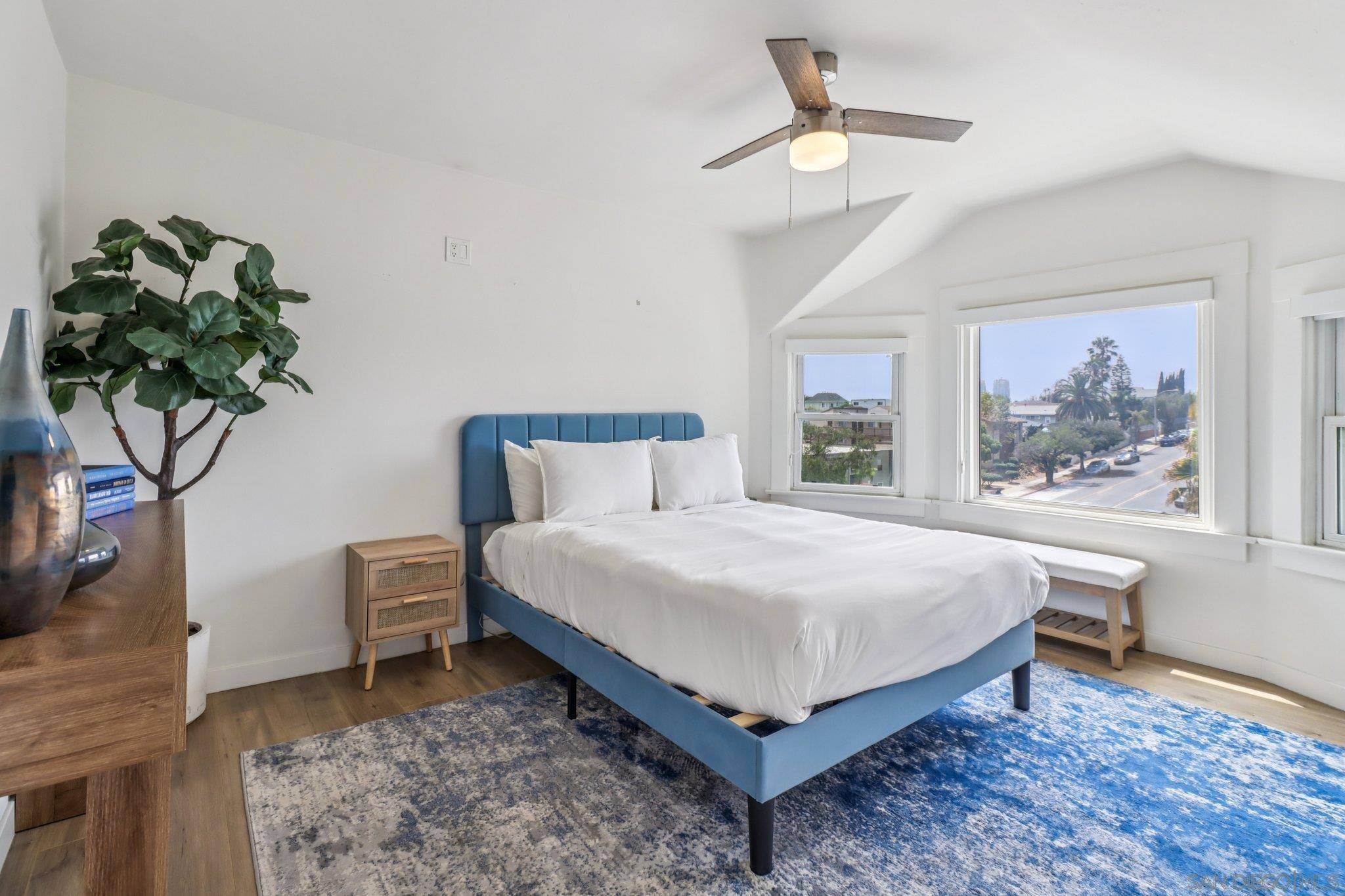 Detail Gallery Image 27 of 50 For 2804  C St, San Diego,  CA 92102 - 5 Beds | 3 Baths