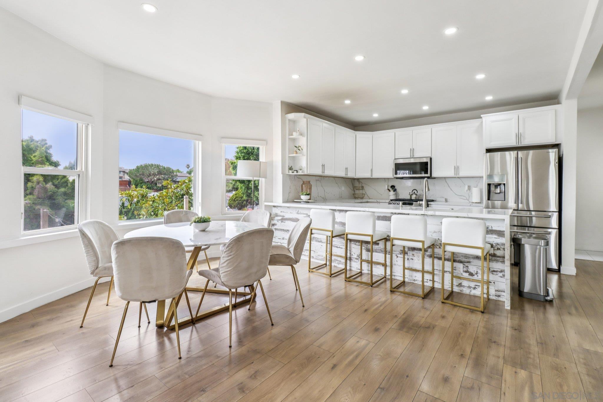 Detail Gallery Image 8 of 50 For 2804  C St, San Diego,  CA 92102 - 5 Beds | 3 Baths