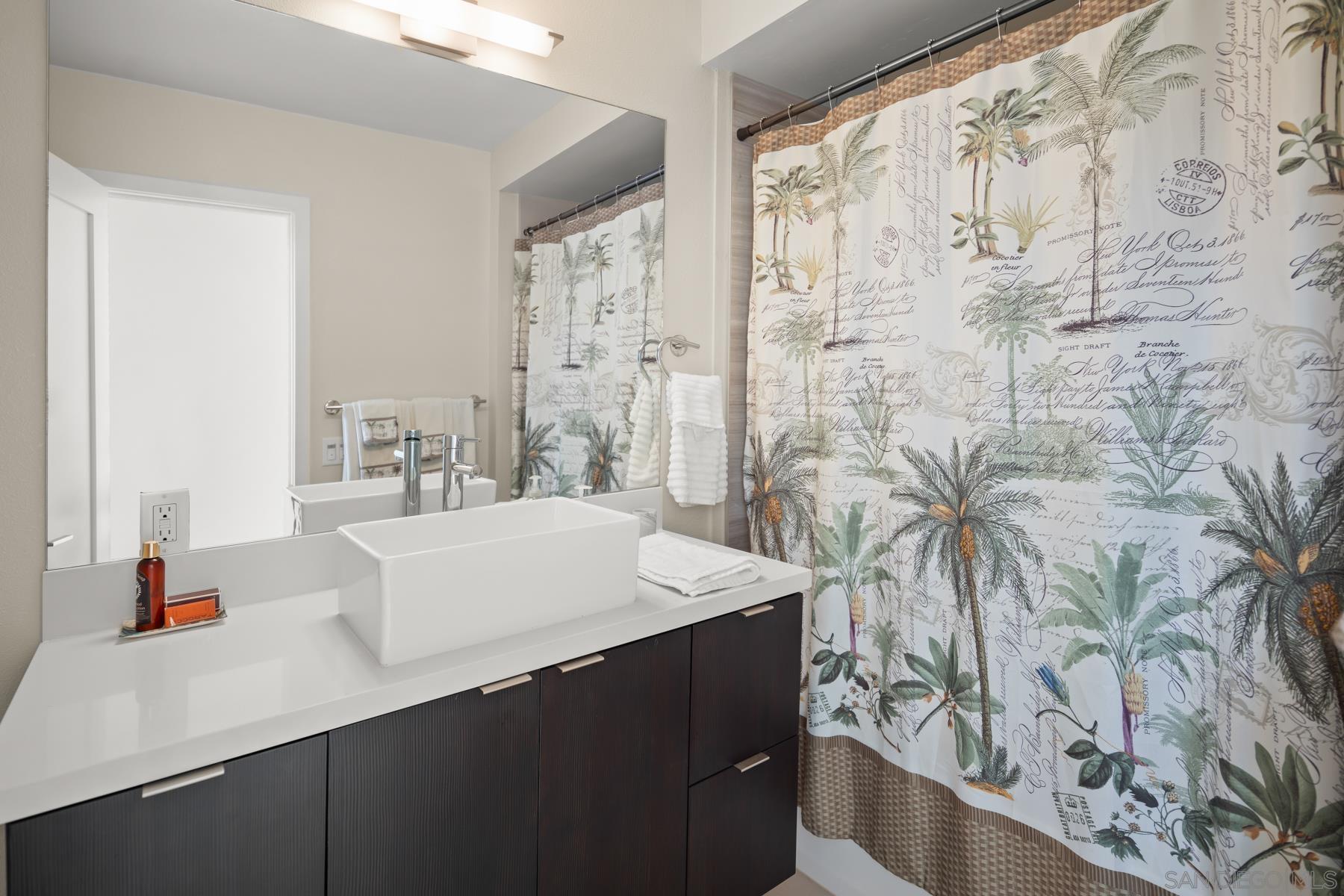 Detail Gallery Image 21 of 32 For 8  Antigua Ct, Coronado,  CA 92118 - 3 Beds | 2 Baths