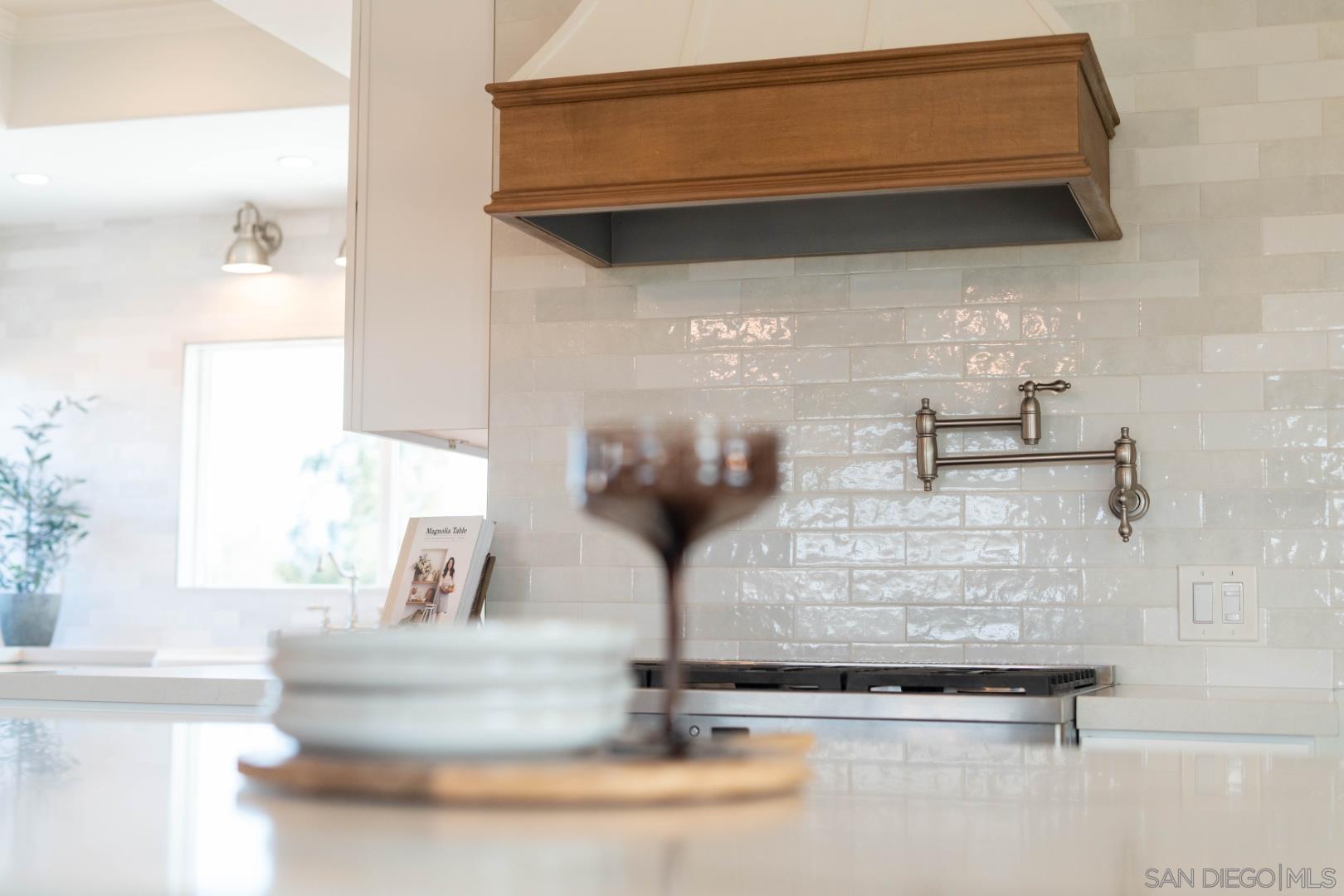 Detail Gallery Image 17 of 67 For 4141  Palomar Drive, Fallbrook,  CA 92028 - 5 Beds | 3 Baths